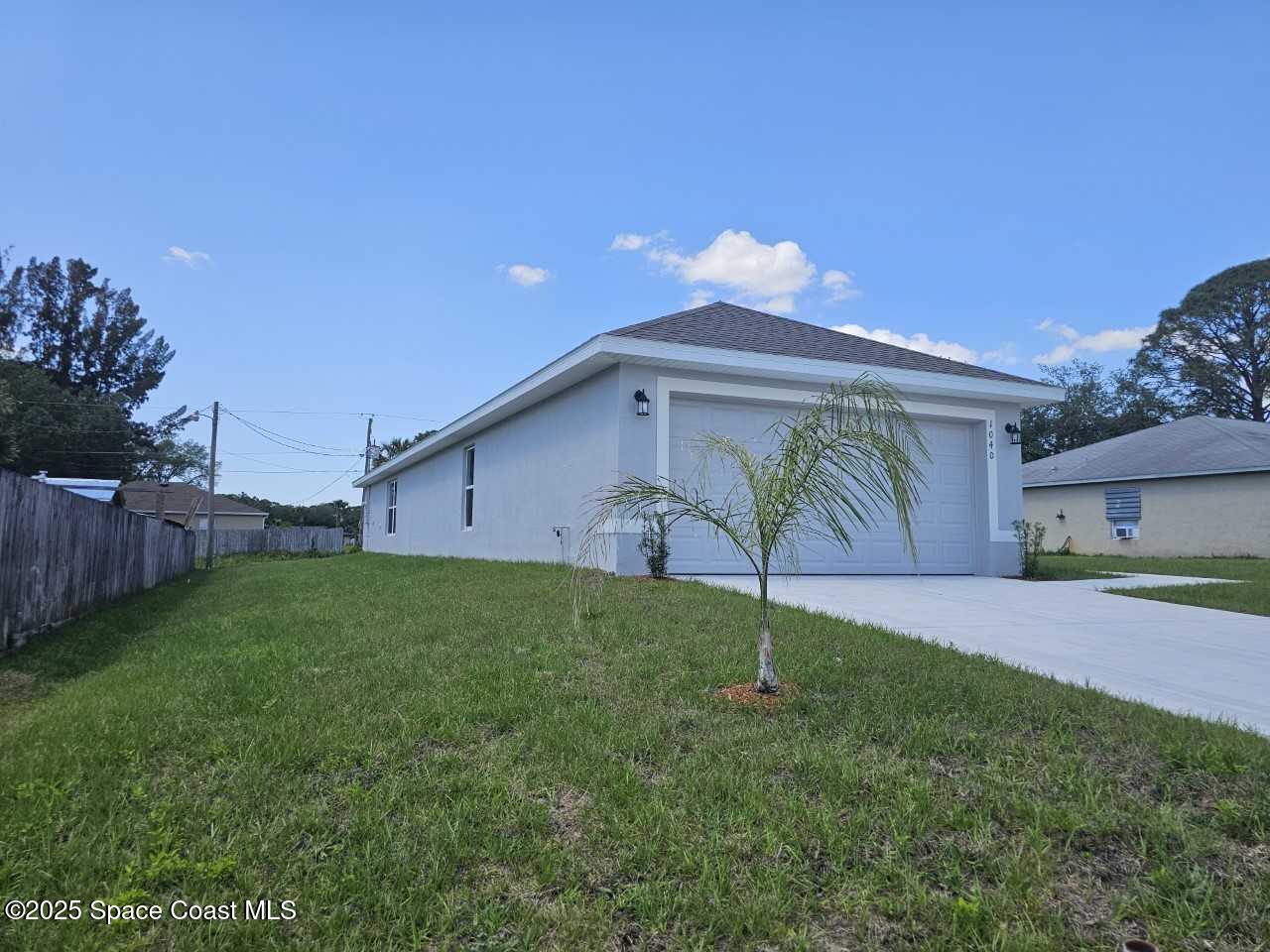 1040 Colonial Avenue SE