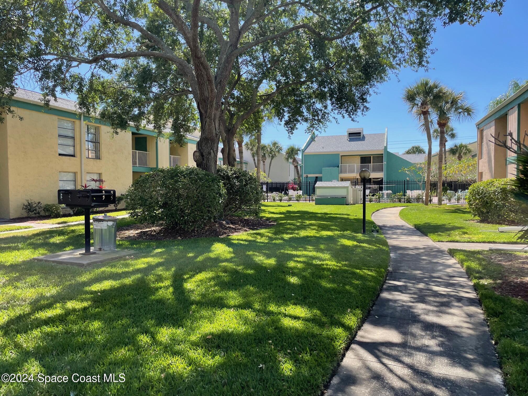 1225 N Wickham Road, 415