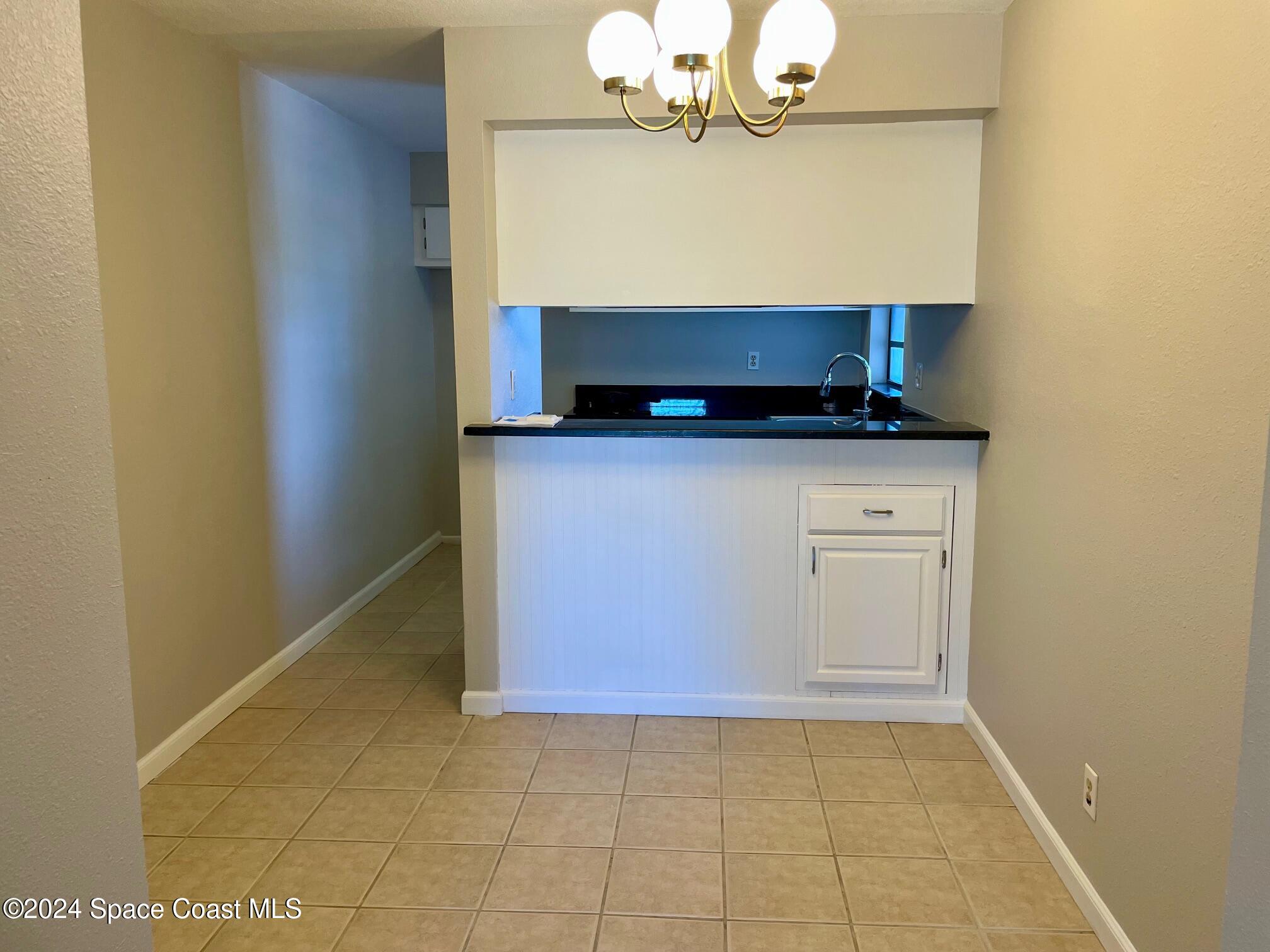 1225 N Wickham Road, 415