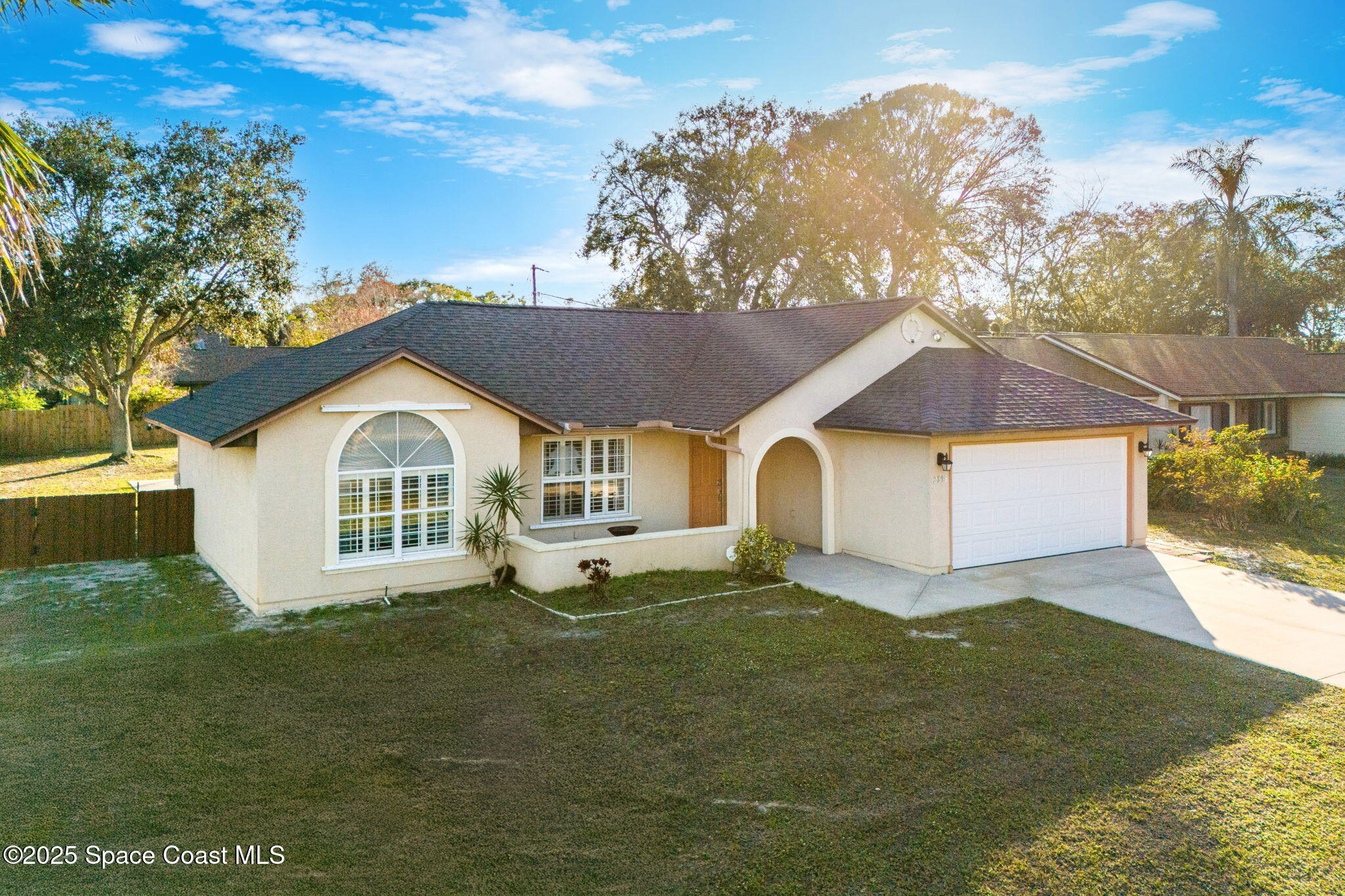 2398 Greenwood Boulevard NE