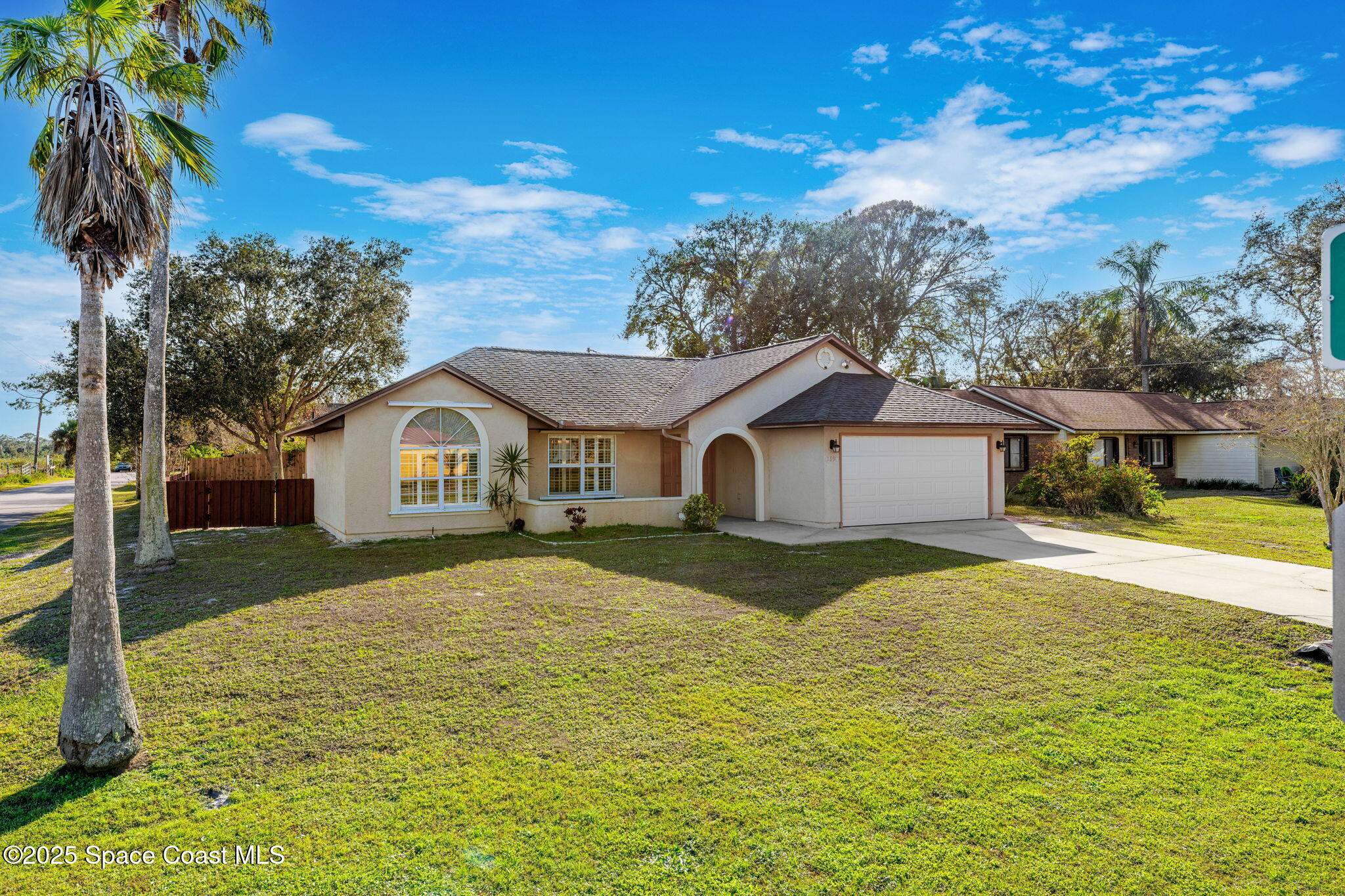 2398 Greenwood Boulevard NE