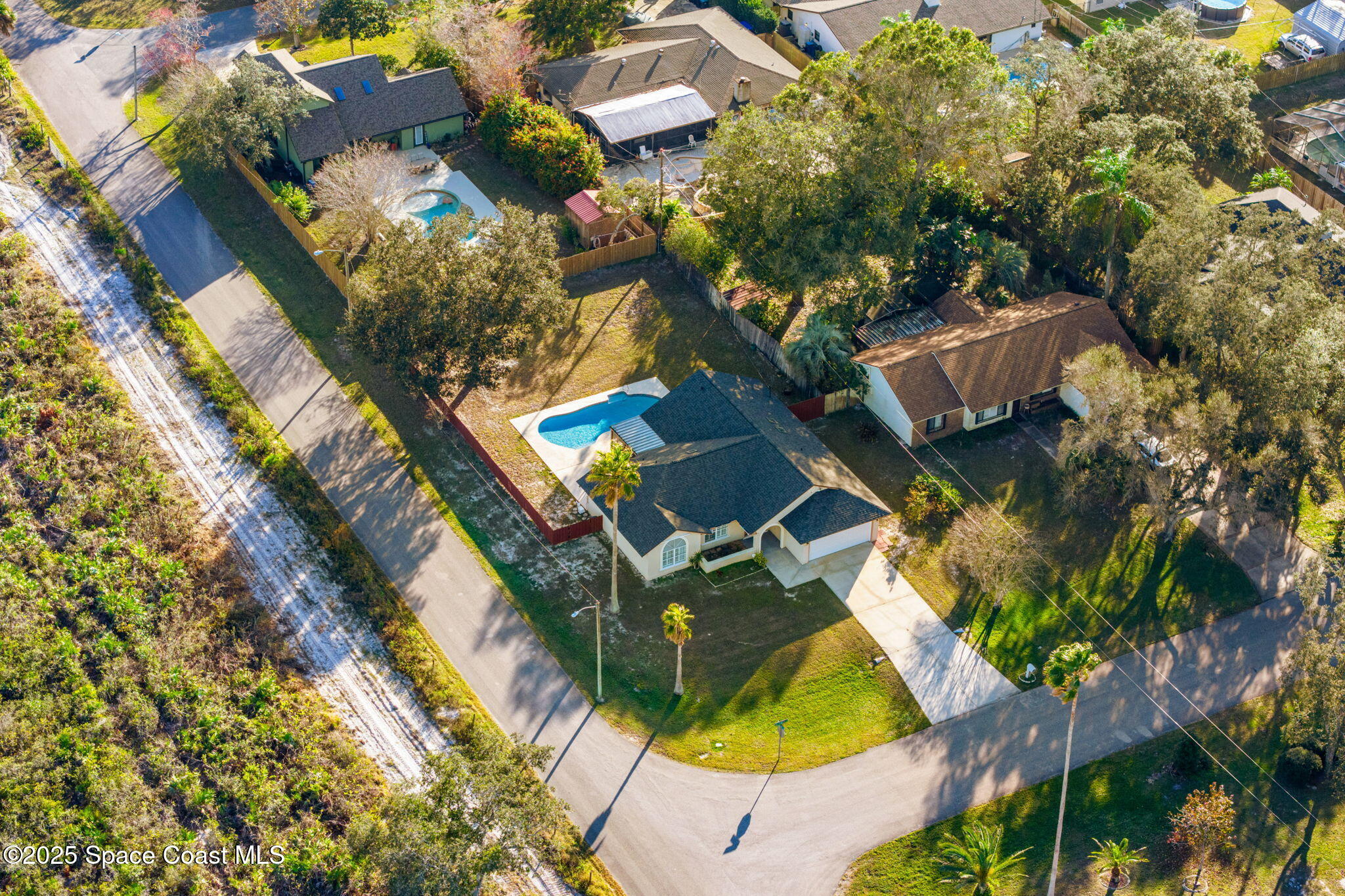 2398 Greenwood Boulevard NE