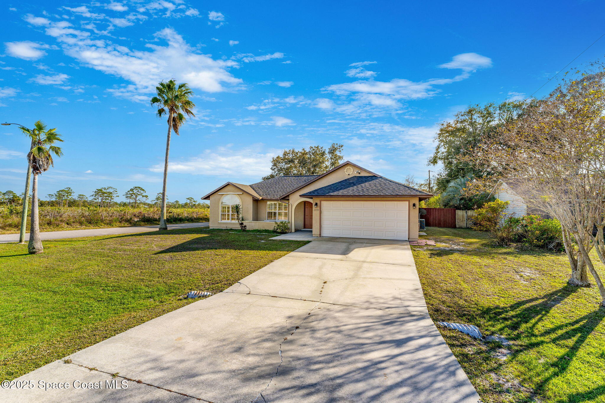 2398 Greenwood Boulevard NE