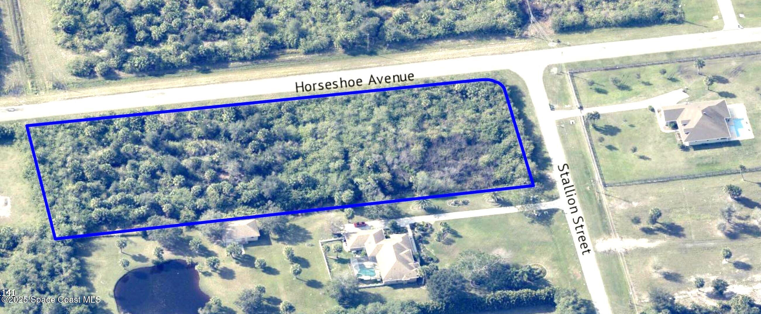 0 Corner Of Horseshoe/Stallion