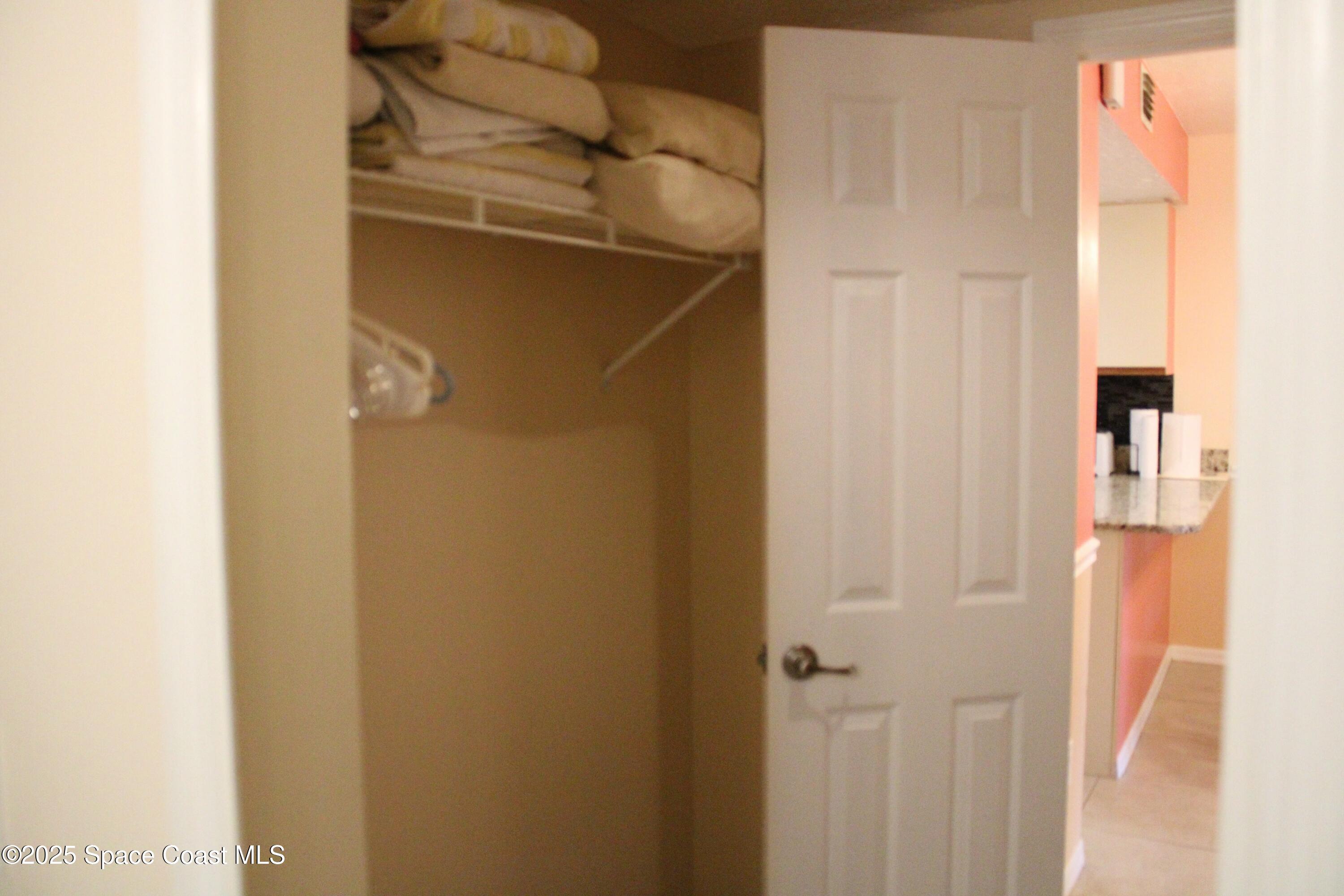 8600 Ridgewood Avenue, 1105