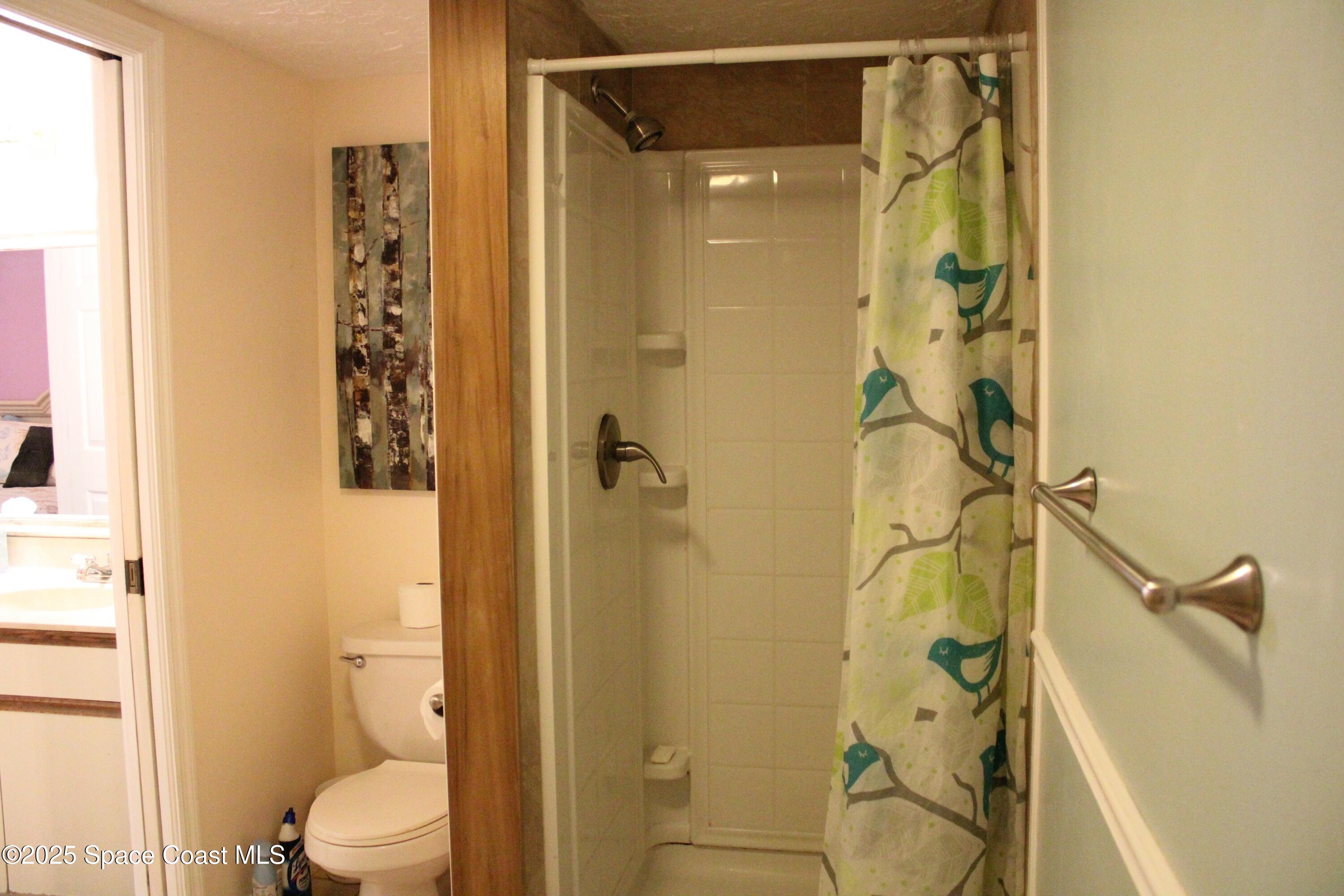 8600 Ridgewood Avenue, 1105