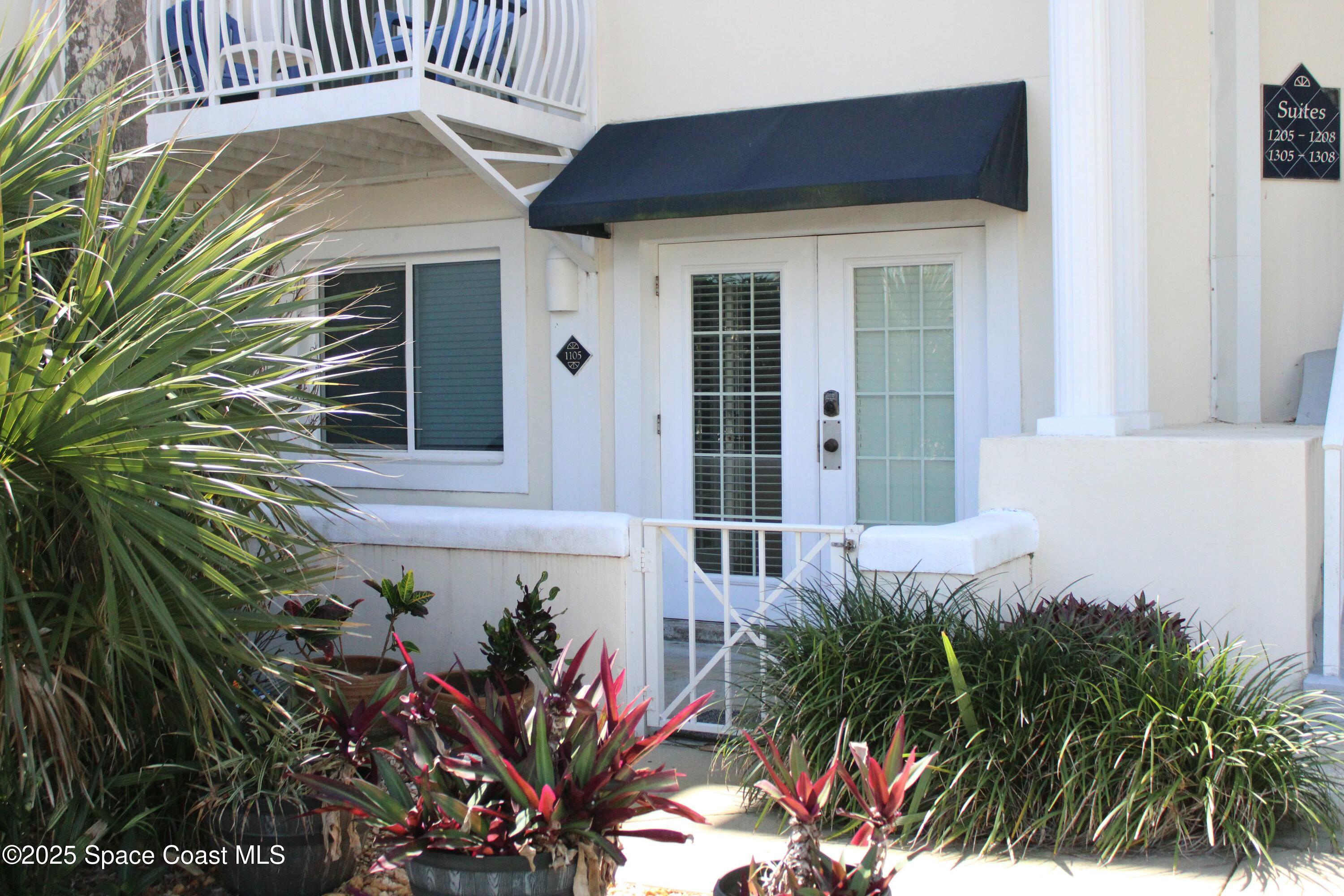 8600 Ridgewood Avenue, 1105