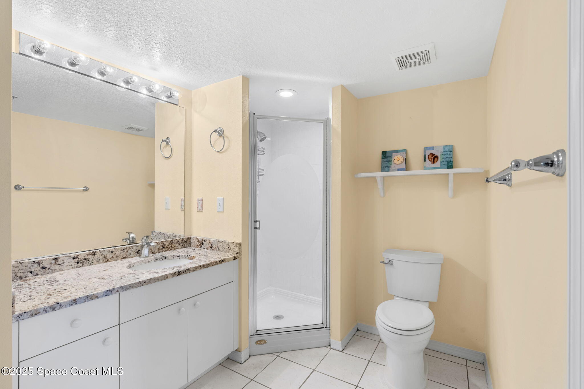 602 Shorewood Drive A201