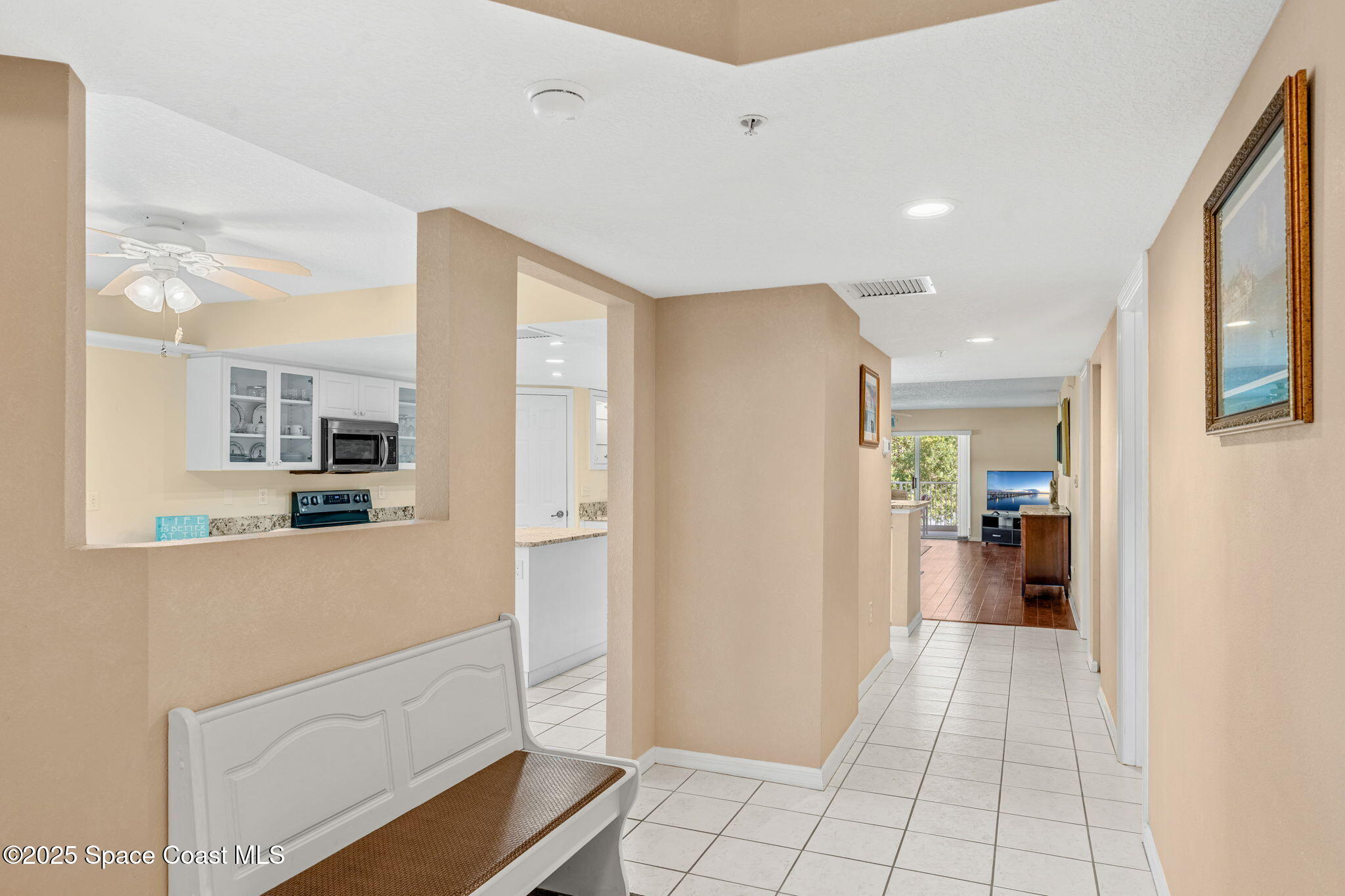 602 Shorewood Drive A201