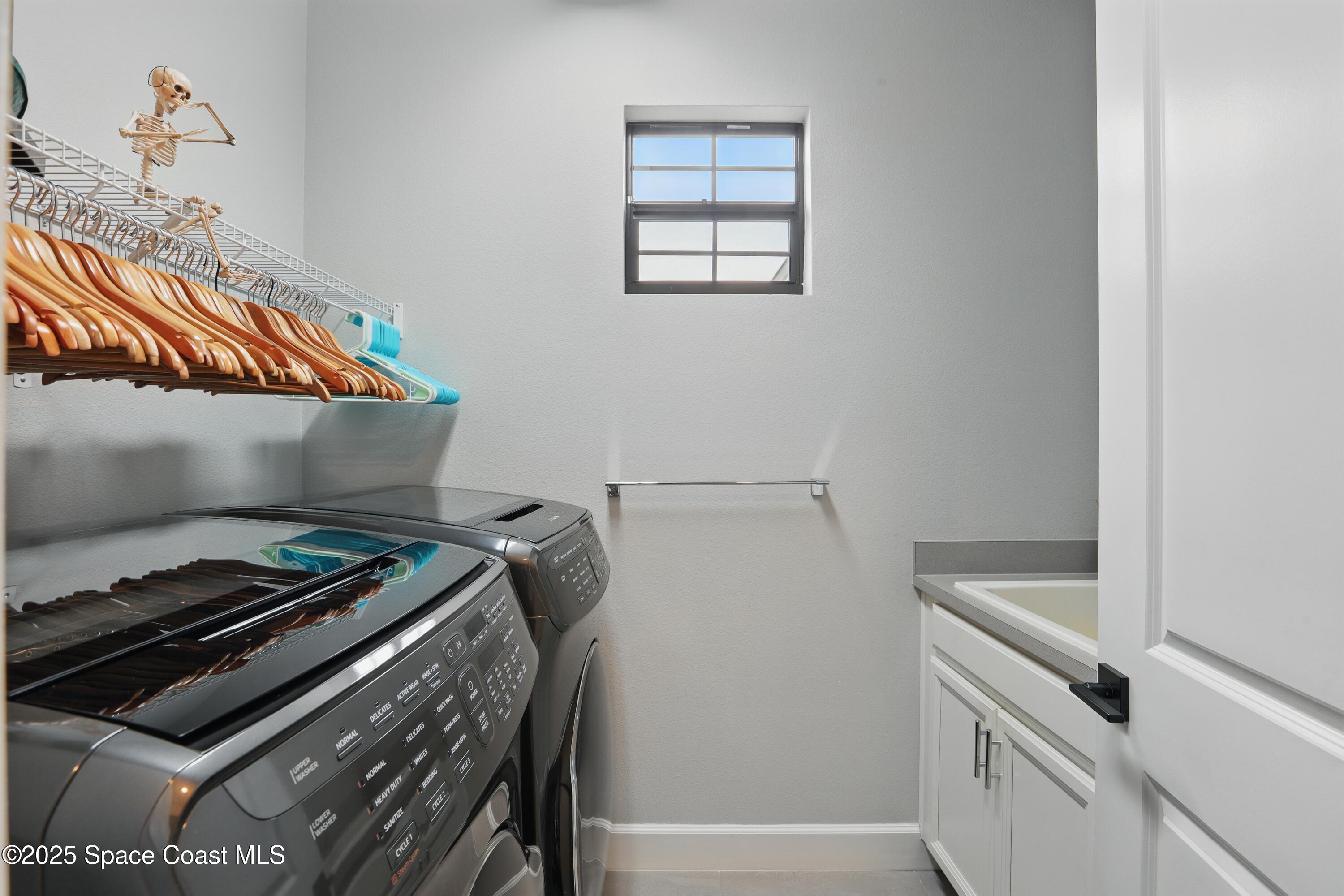 3222 Casterton Drive