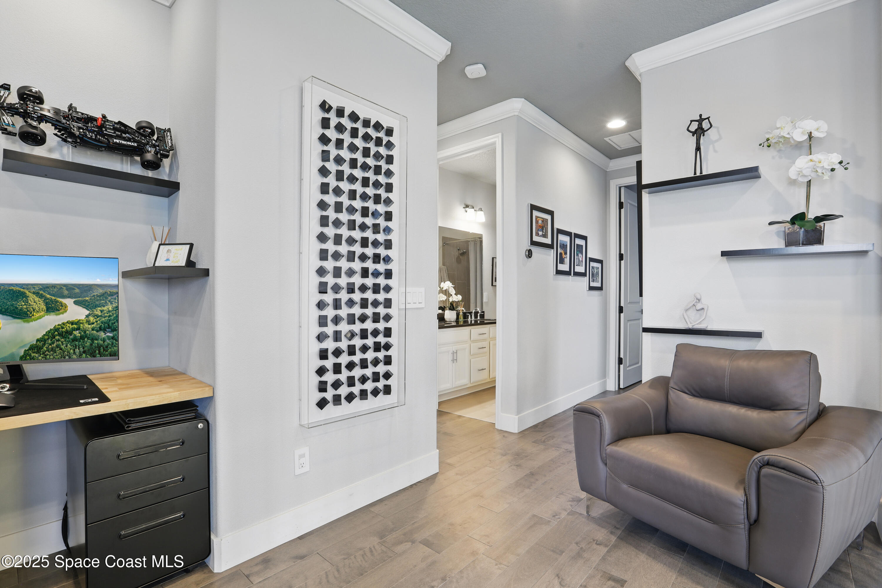 3222 Casterton Drive