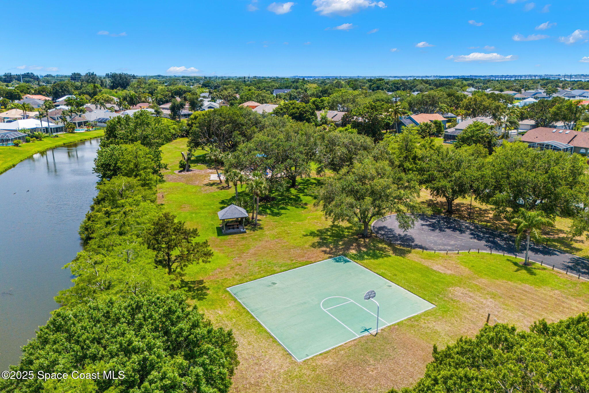 3502 Tipperary Drive