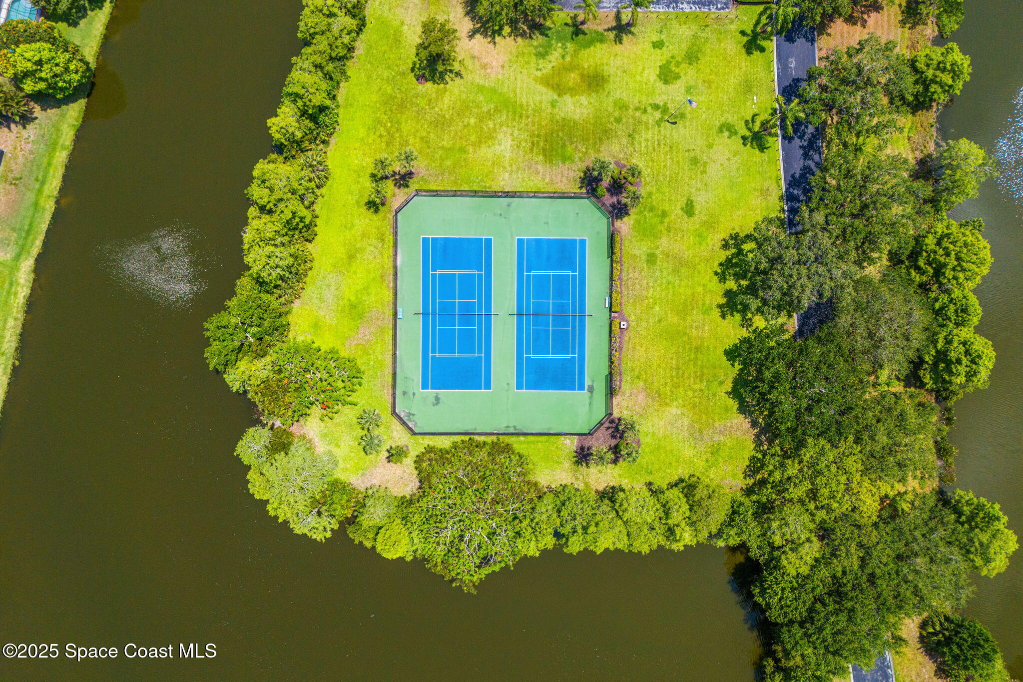 3502 Tipperary Drive