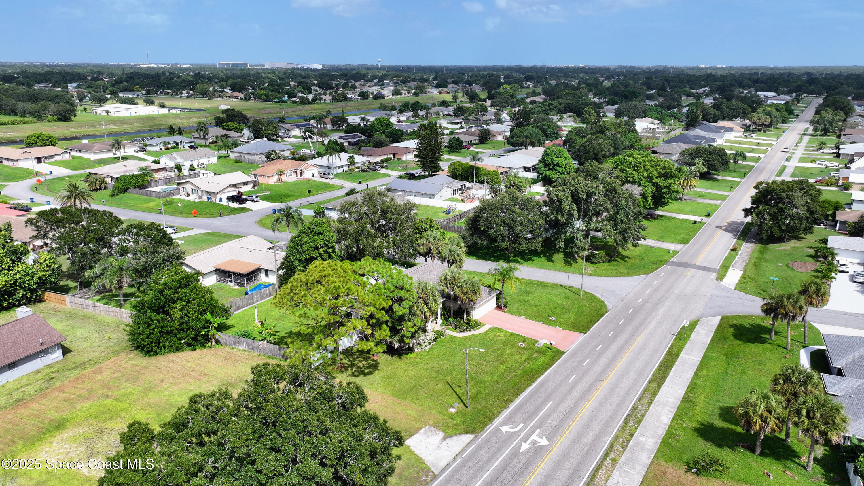 1723 Fallon Boulevard NE