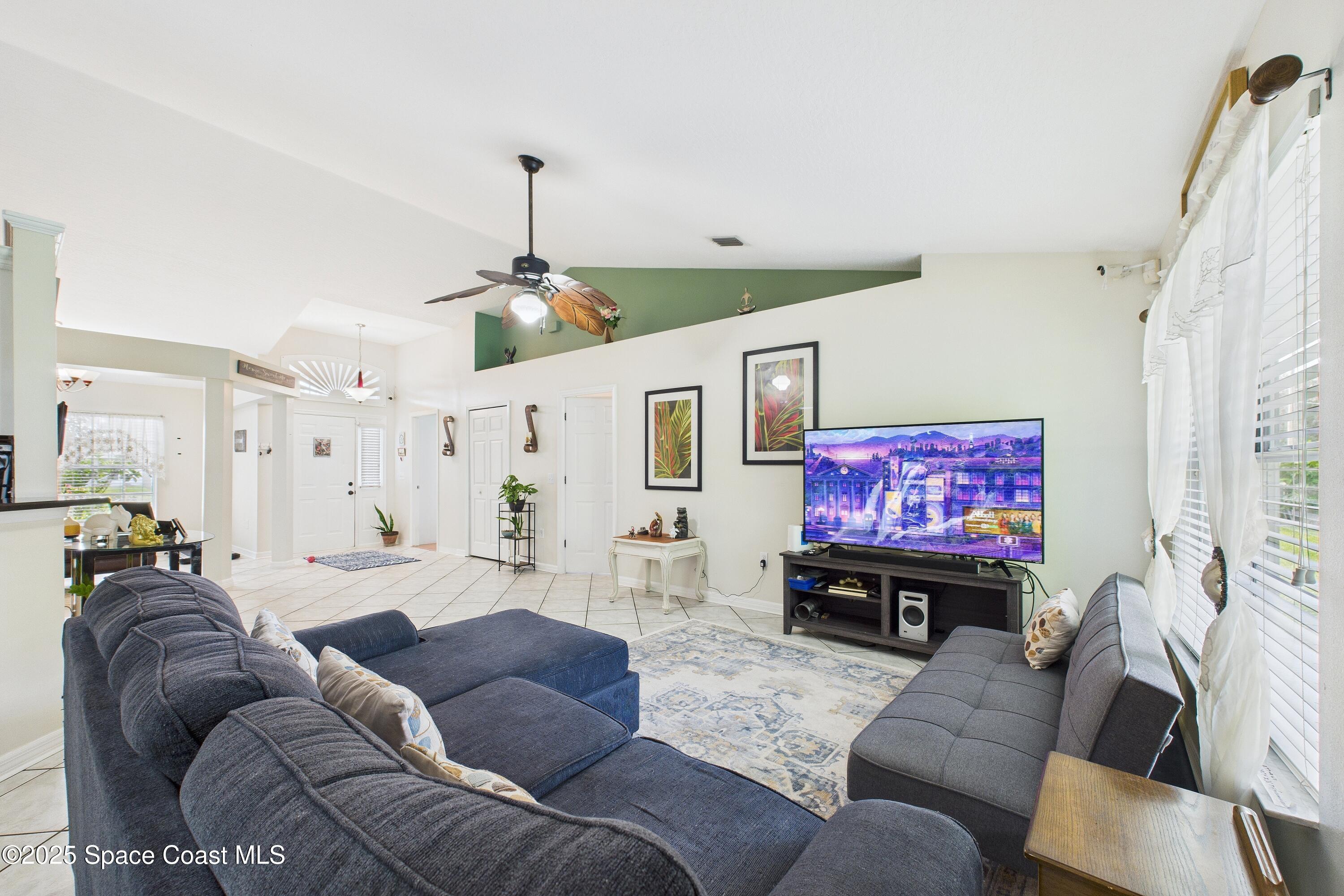 1723 Fallon Boulevard NE