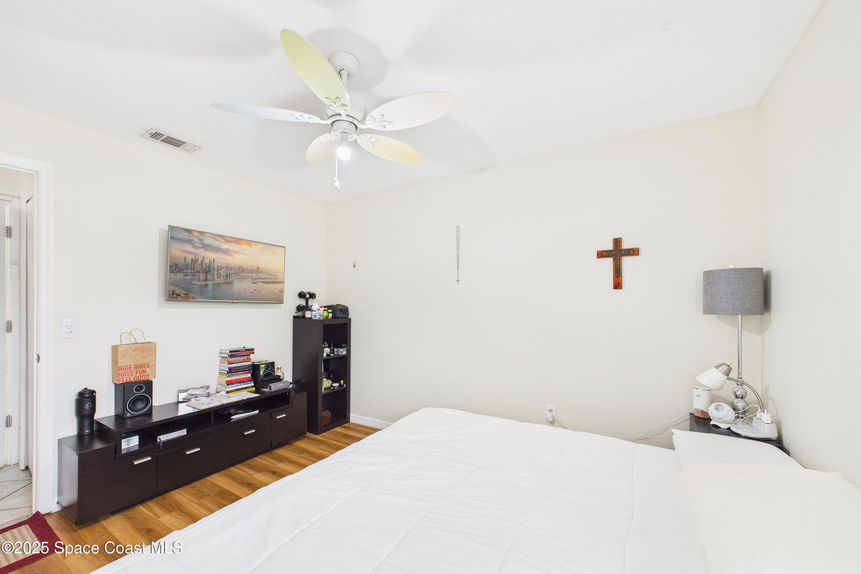 1723 Fallon Boulevard NE