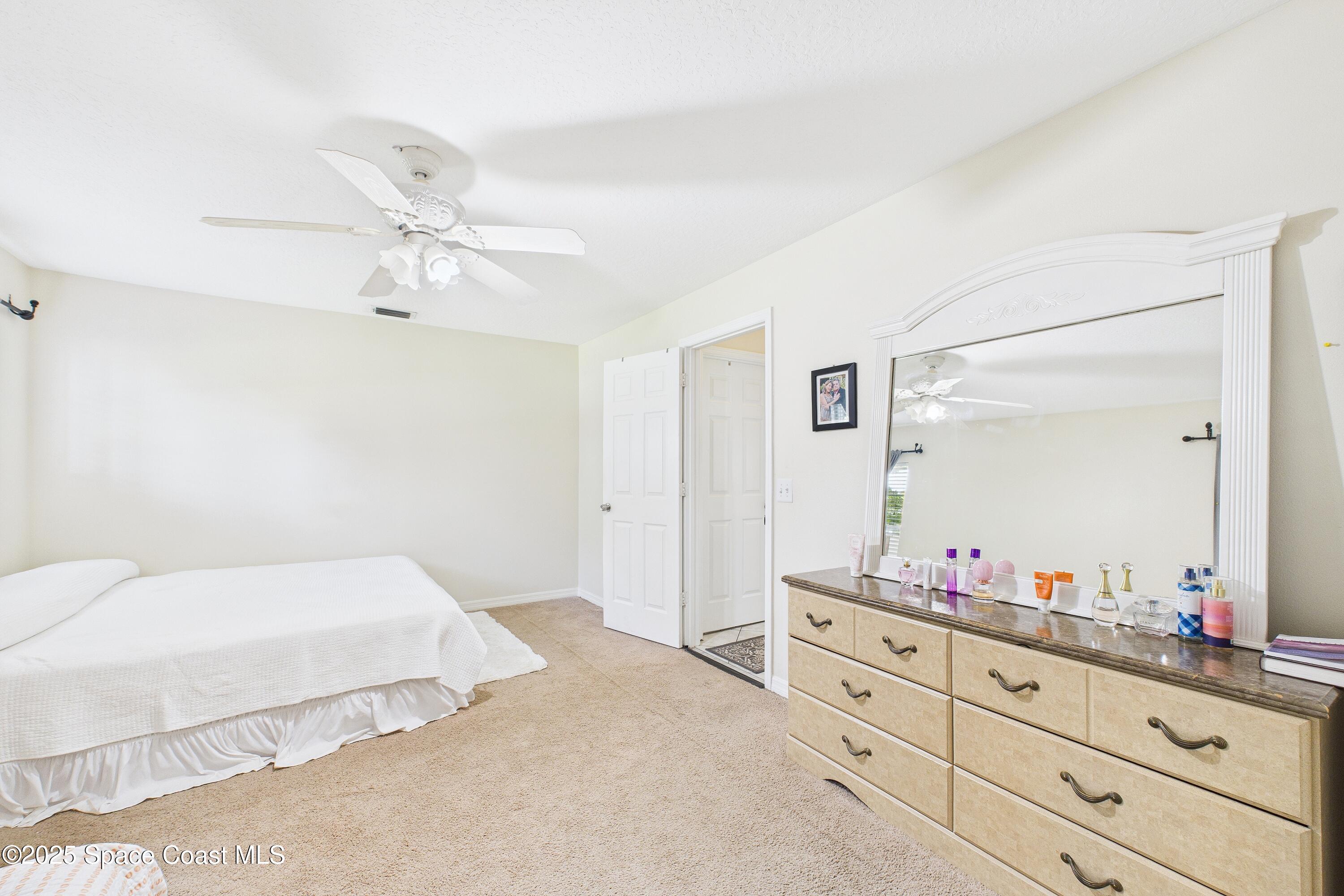 1723 Fallon Boulevard NE