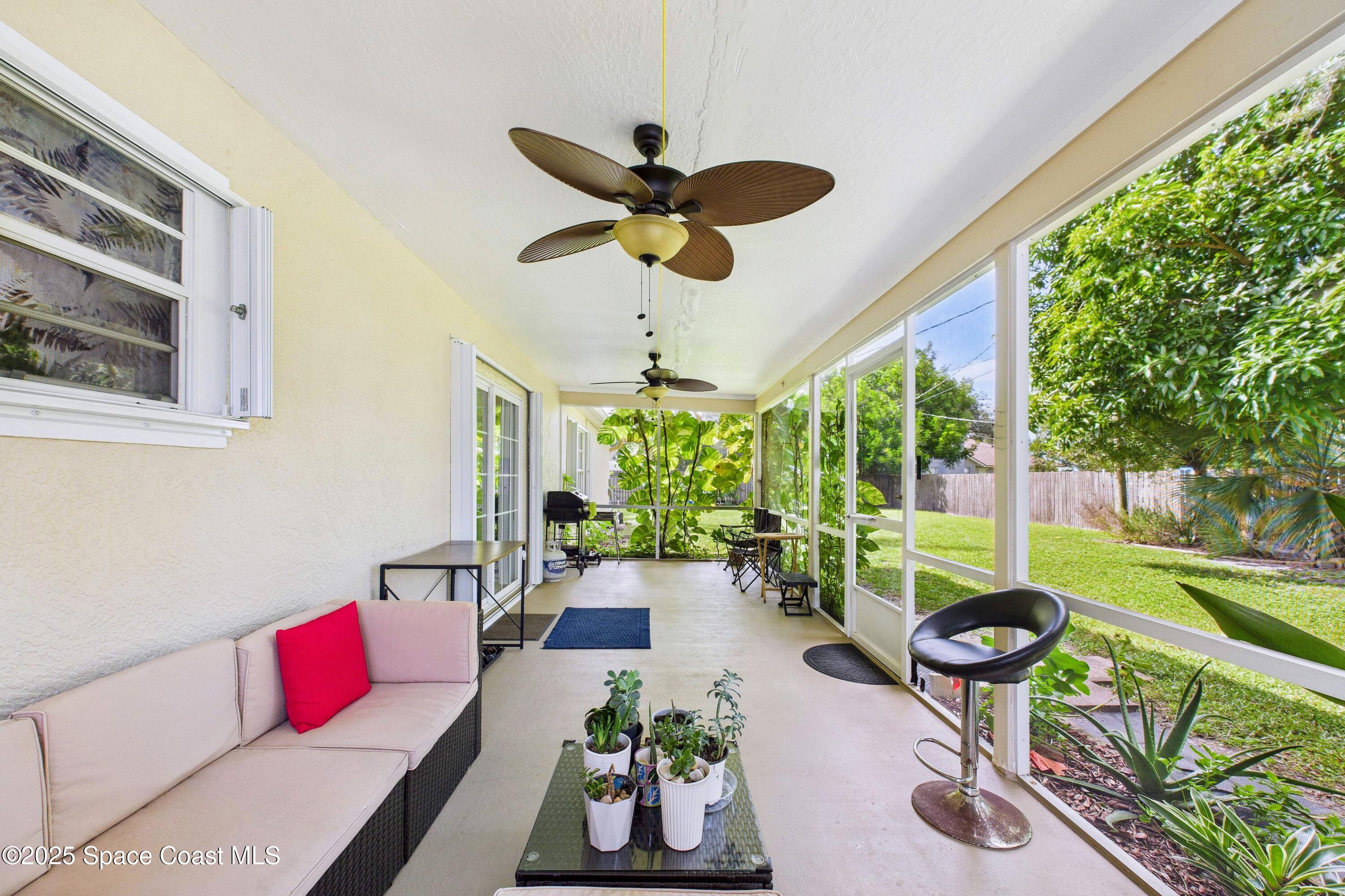 1723 Fallon Boulevard NE