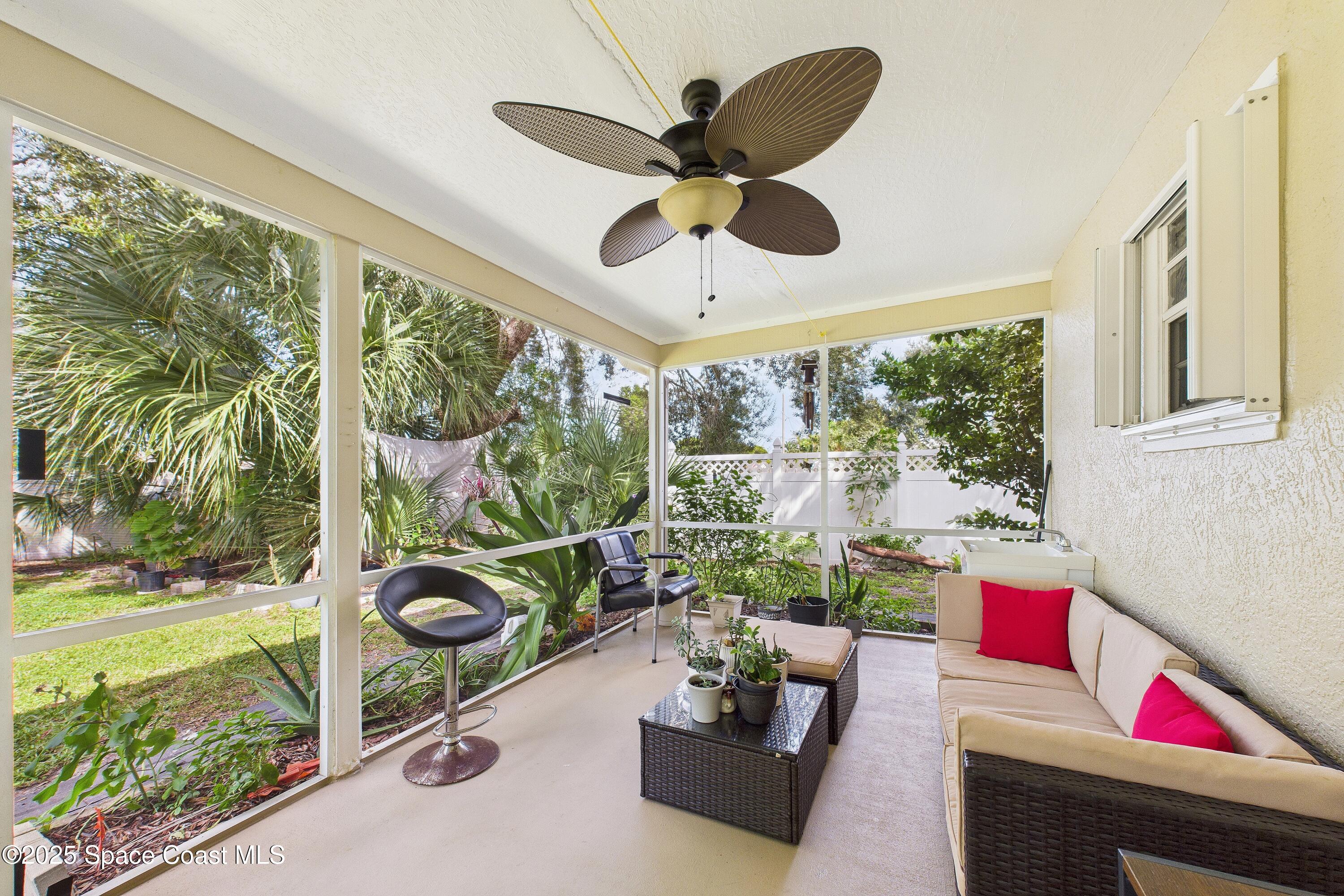 1723 Fallon Boulevard NE