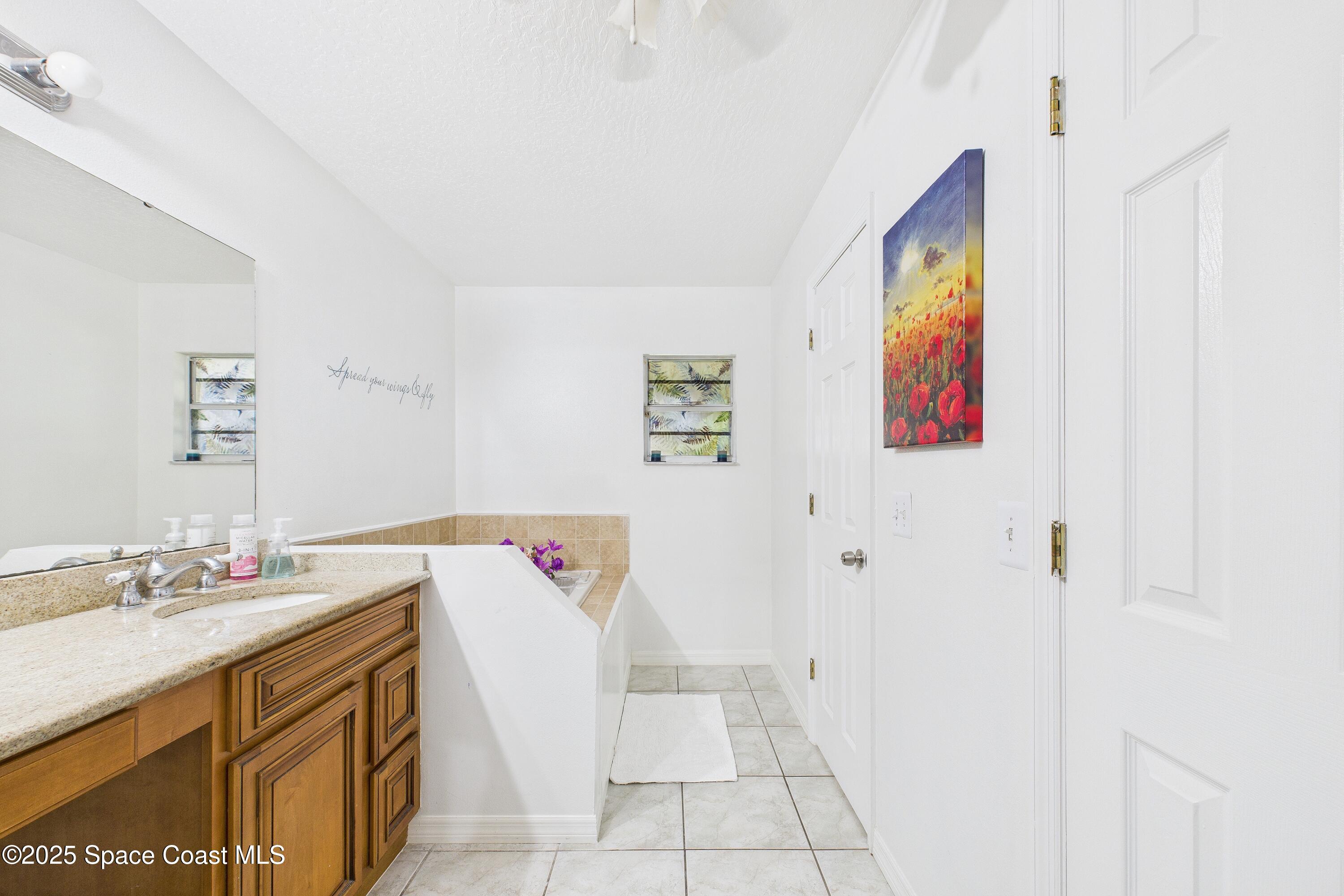 1723 Fallon Boulevard NE