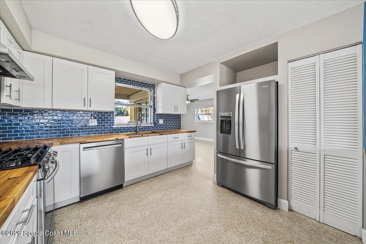 952 Golden Beach Boulevard