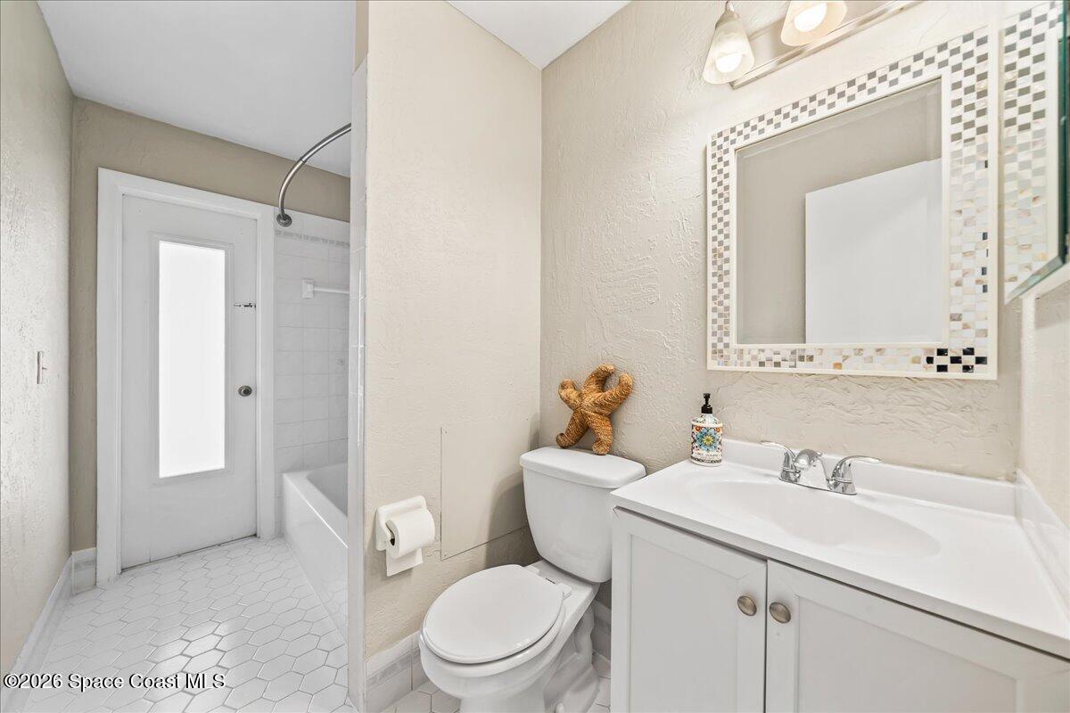 952 Golden Beach Boulevard