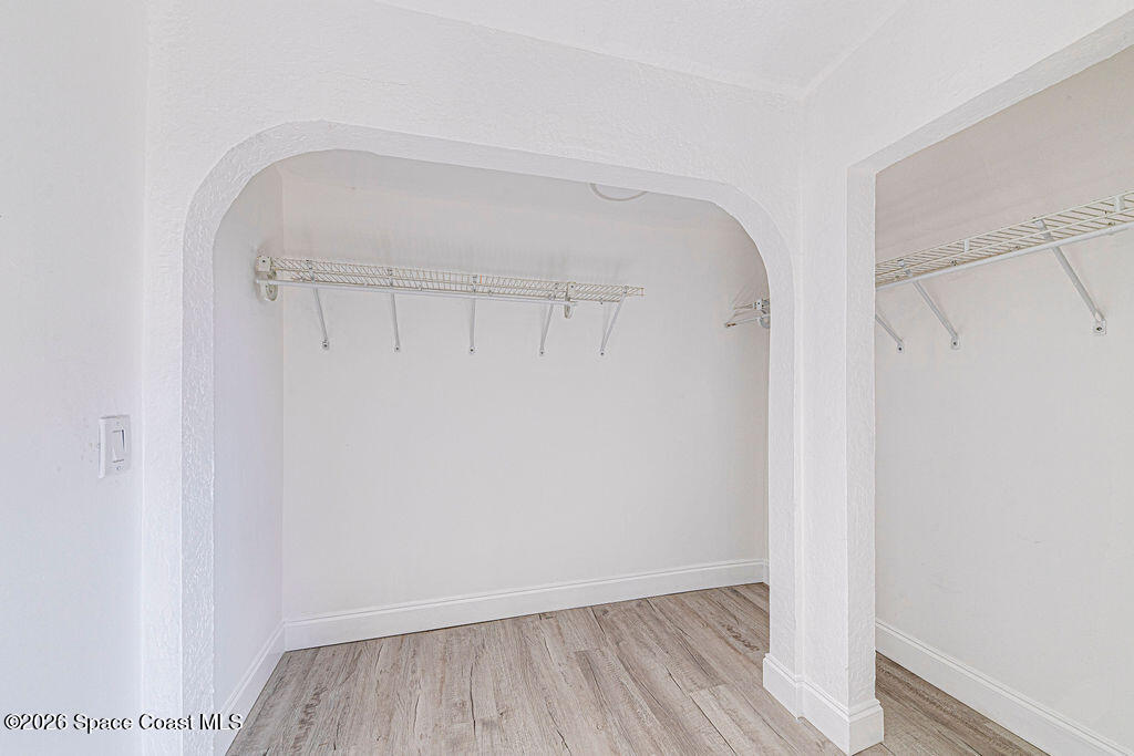 2773 W Hickory Circle