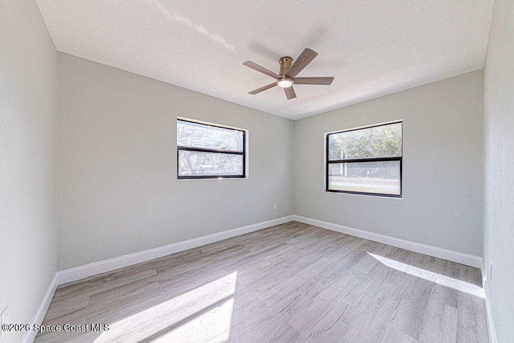 2773 W Hickory Circle