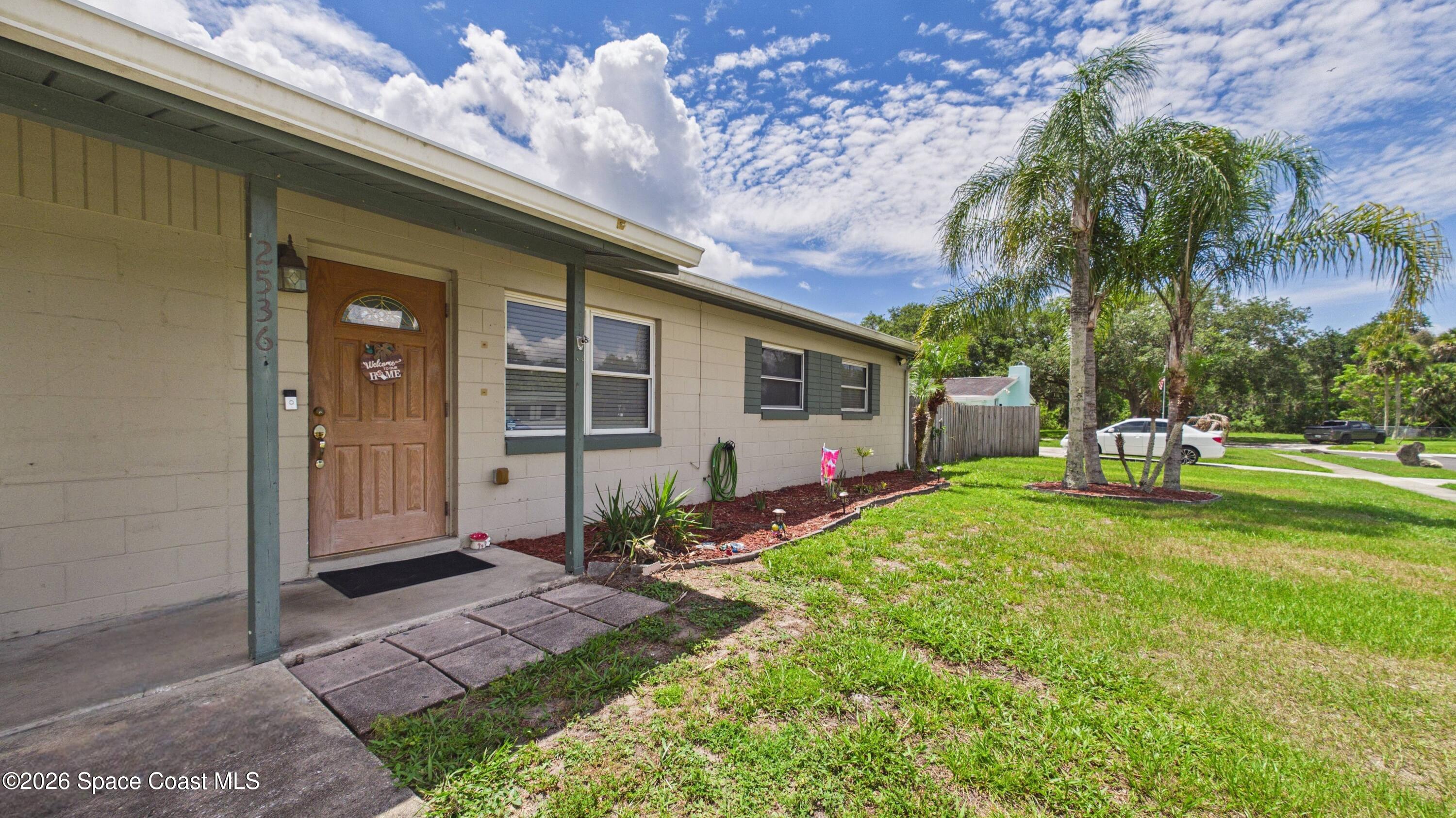 2536 Straford Drive