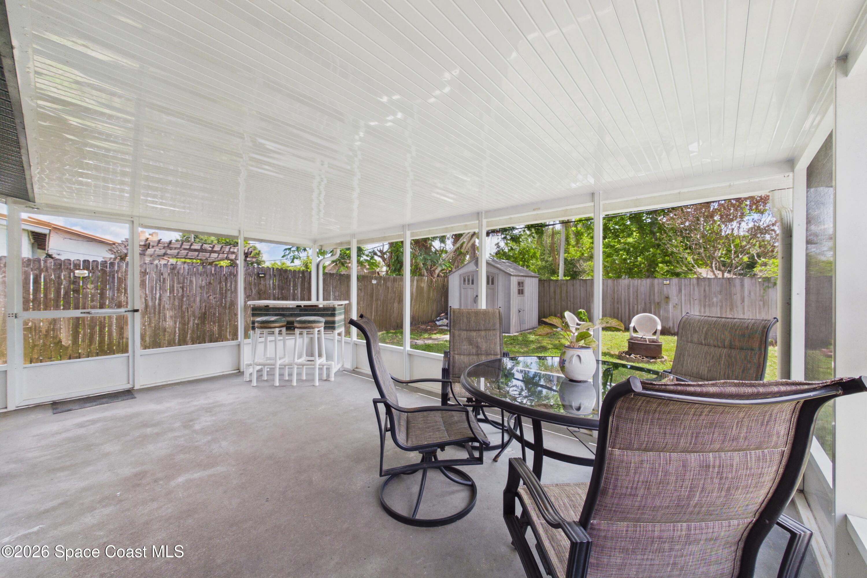 2536 Straford Drive
