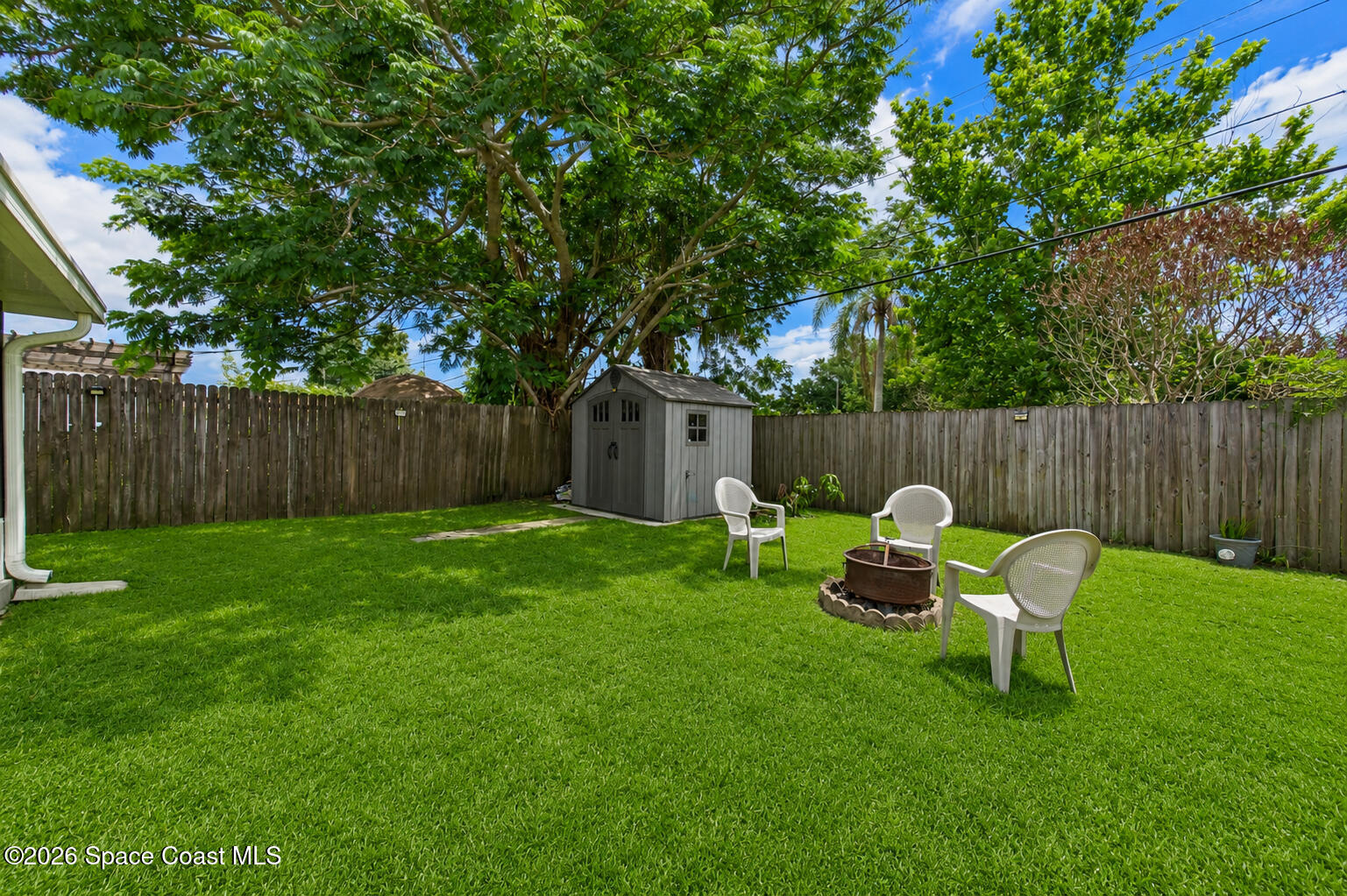 2536 Straford Drive
