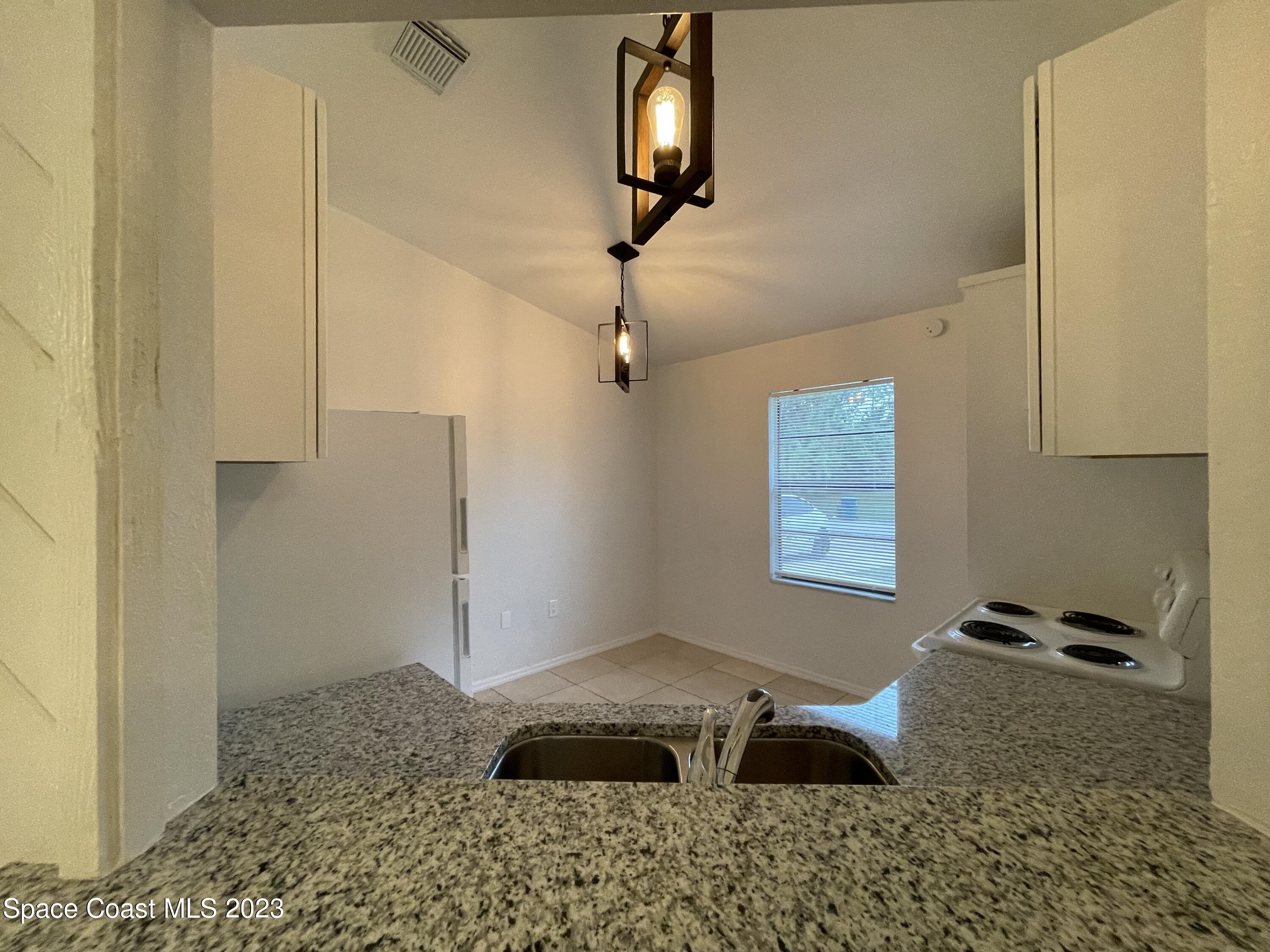 781 Damek Terrace SW