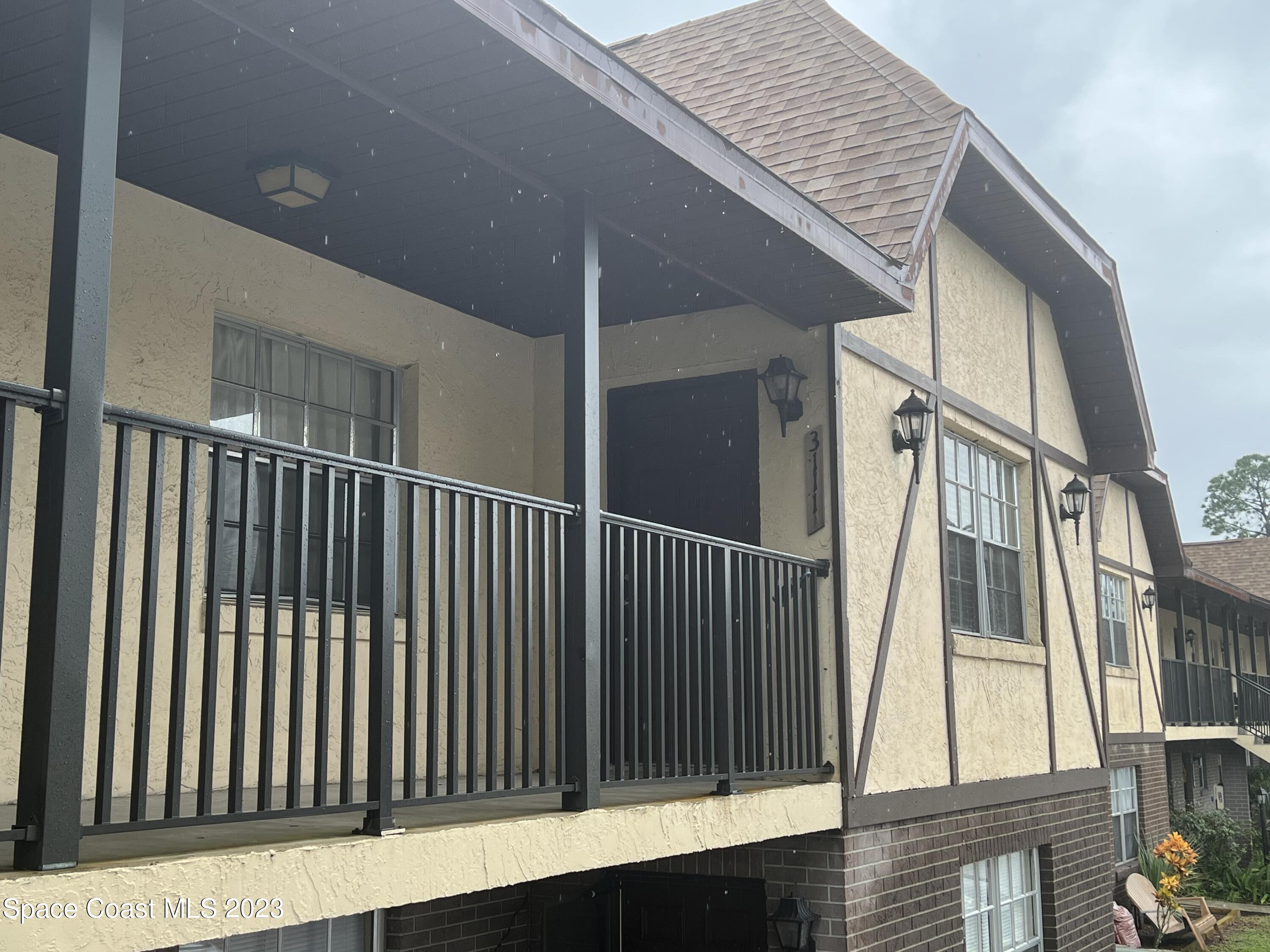 3111 Sir Hamilton Circle, 12