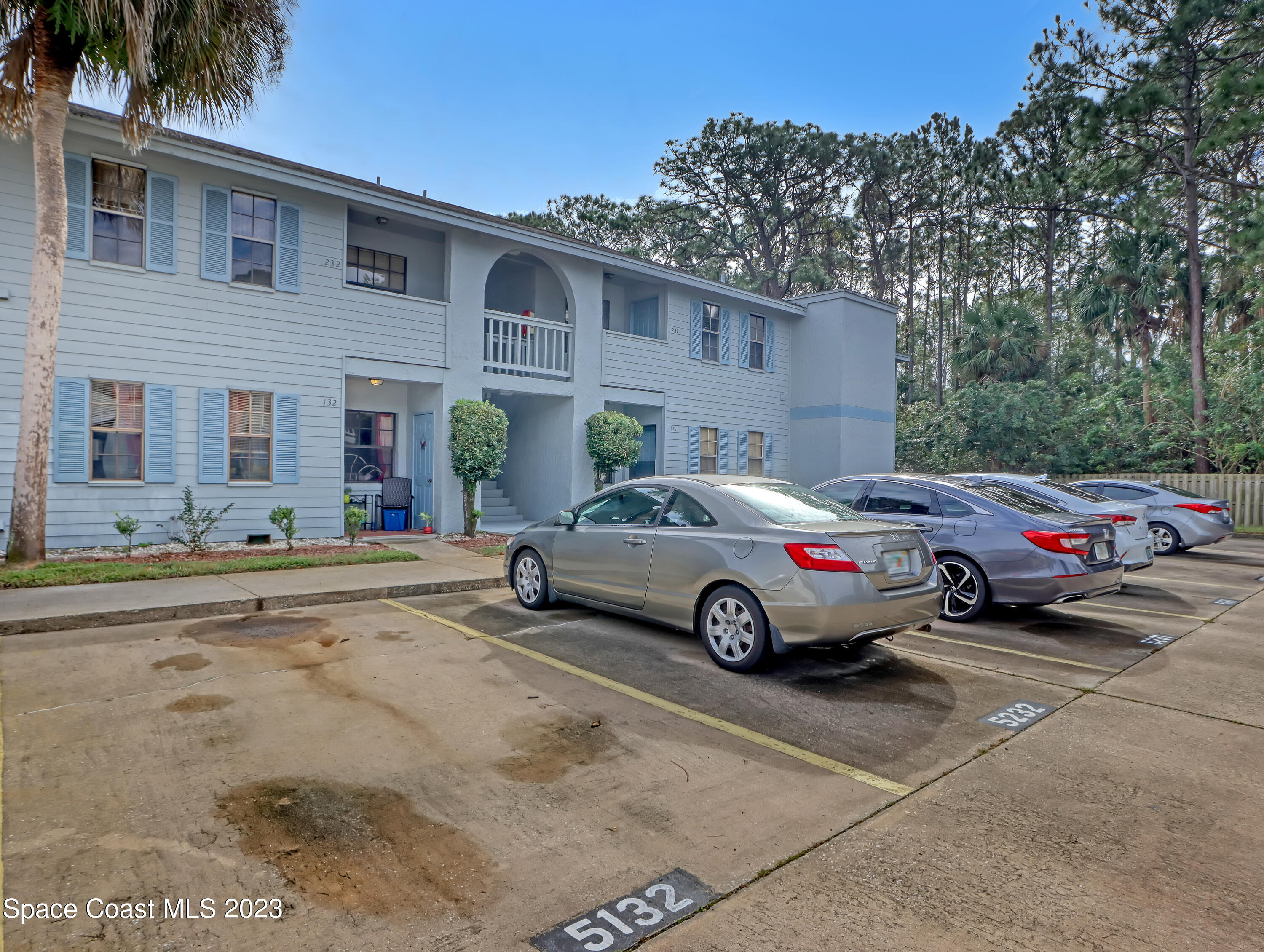 1735 Harrison Street, 231