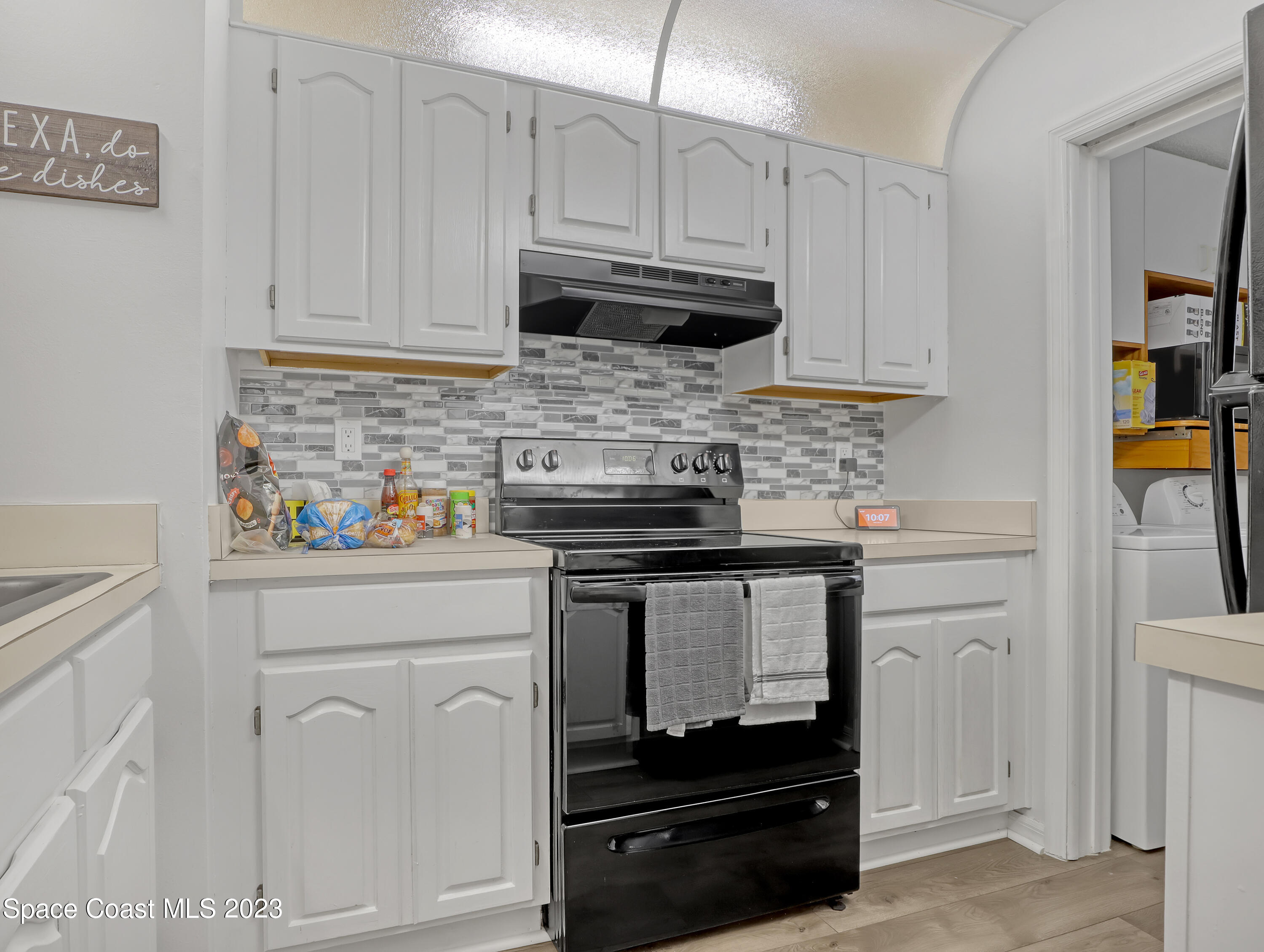 1735 Harrison Street, 231