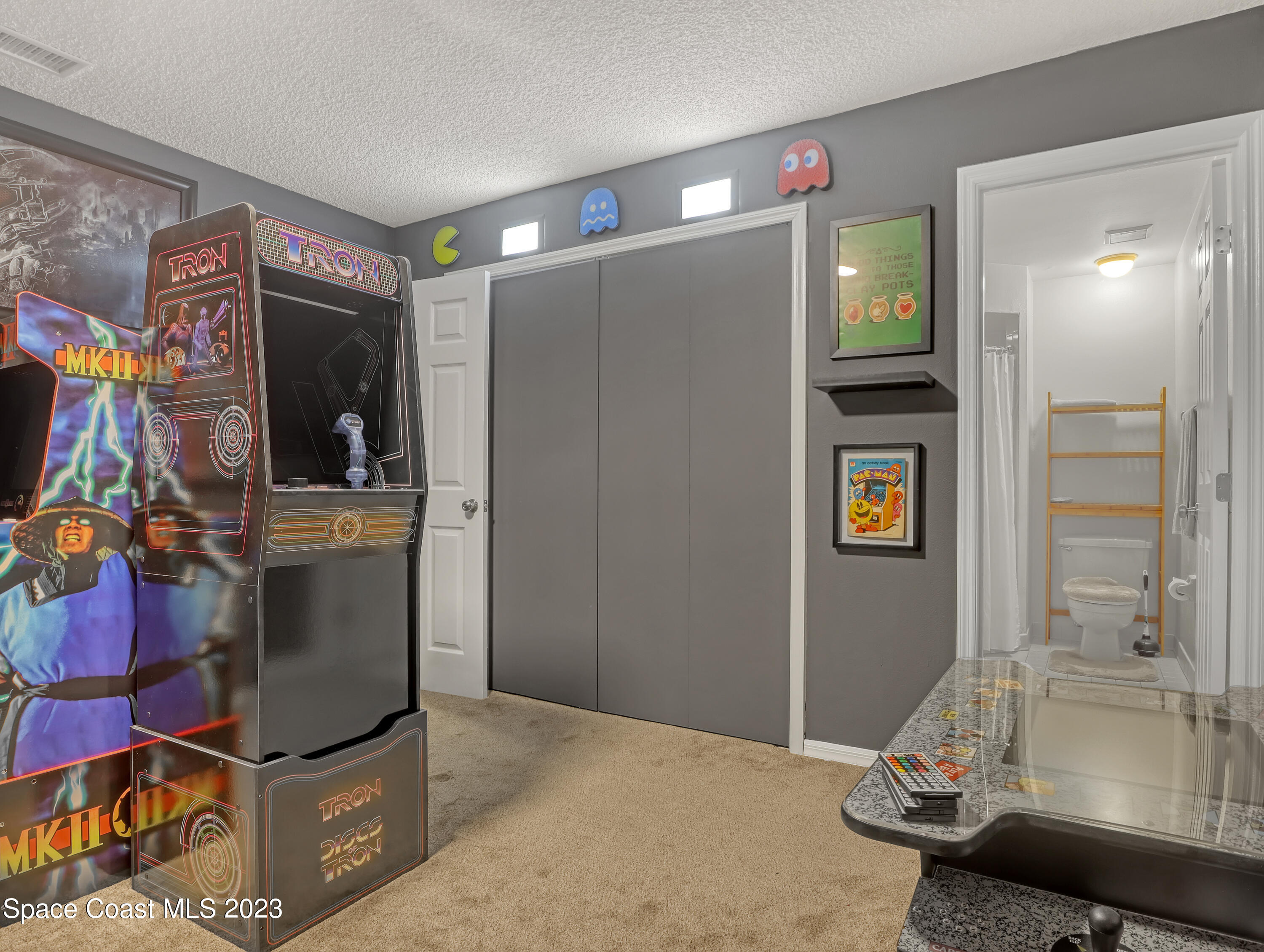 1735 Harrison Street, 231