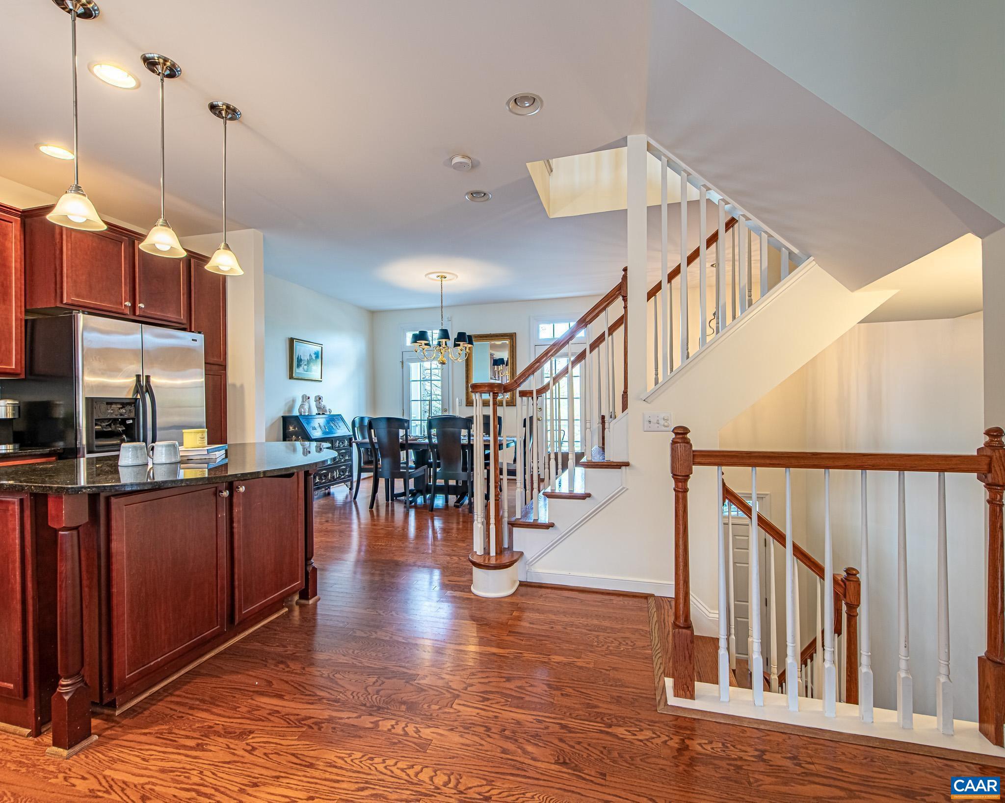 389 CLAREMONT LN