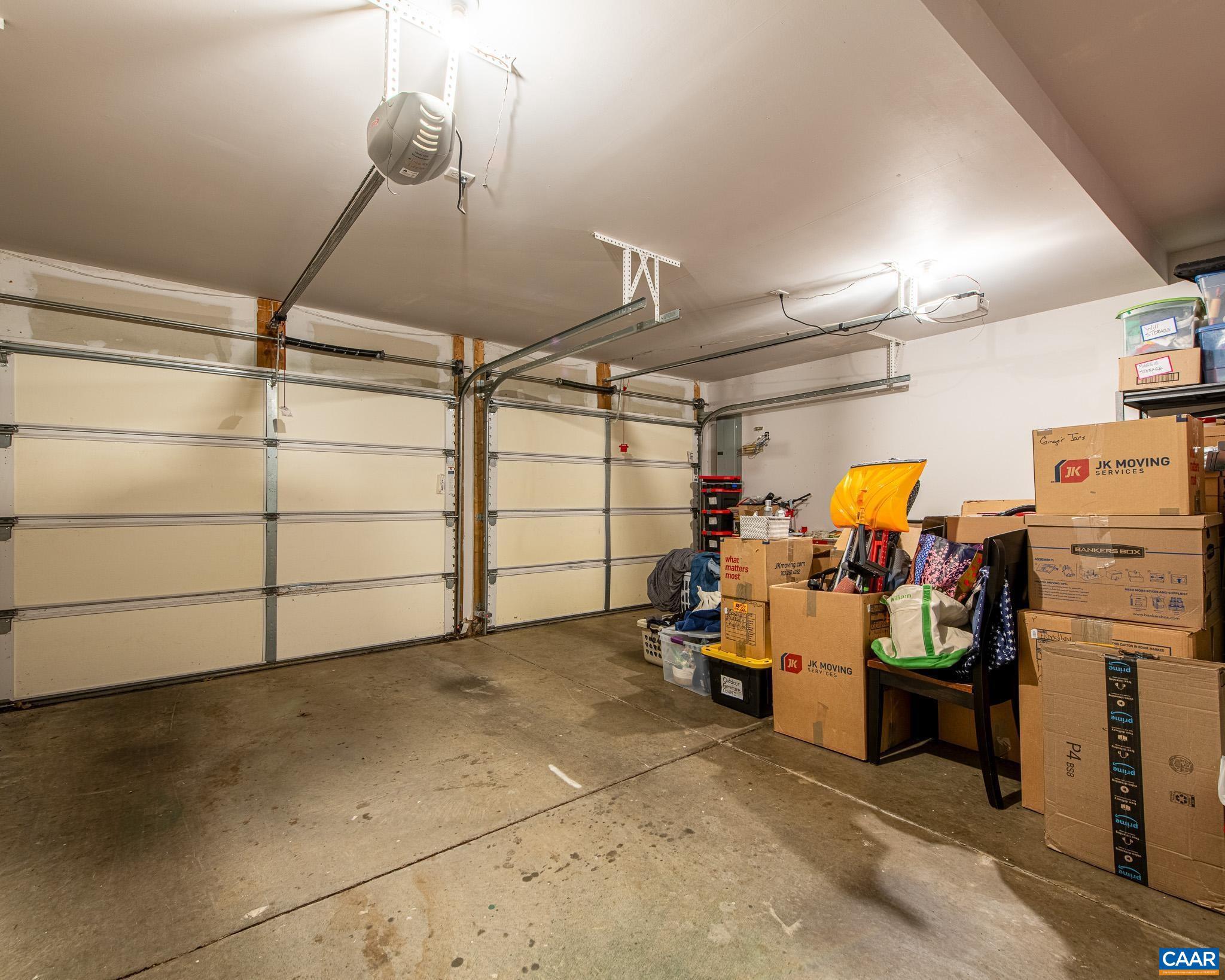 389 CLAREMONT LN