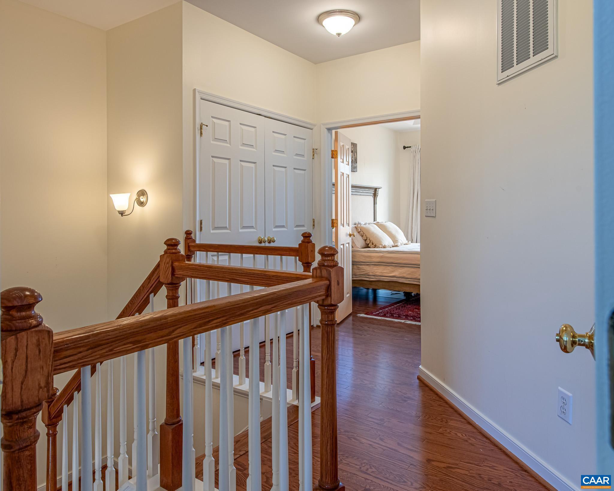 389 CLAREMONT LN