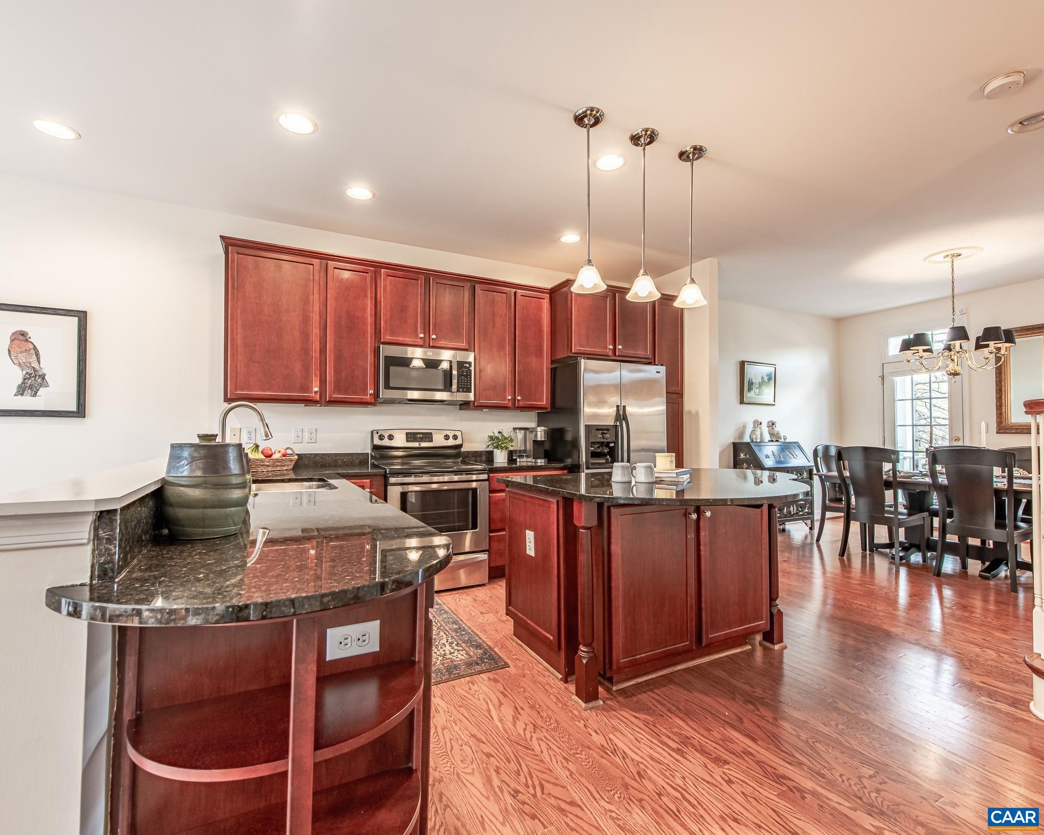 389 CLAREMONT LN