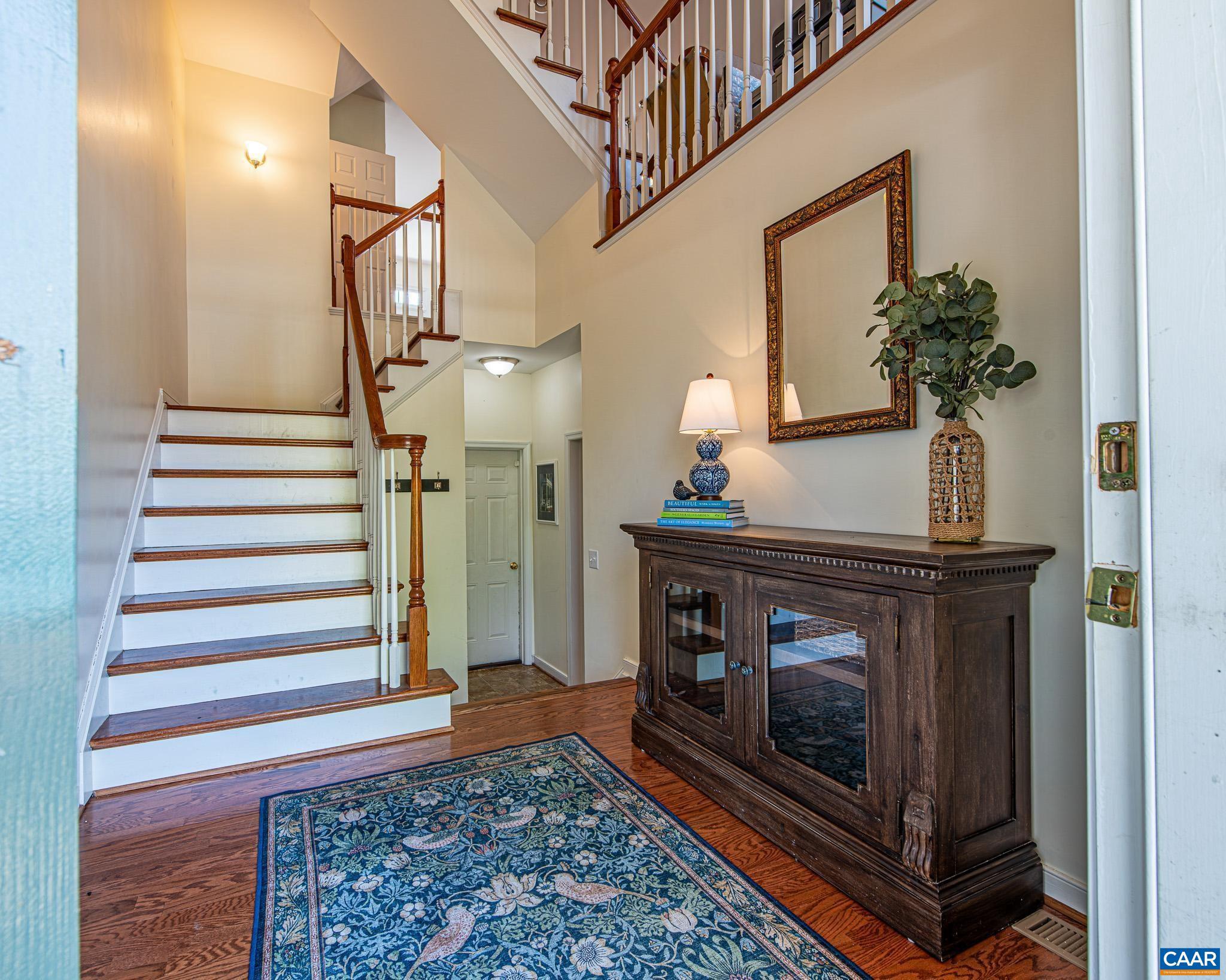 389 CLAREMONT LN