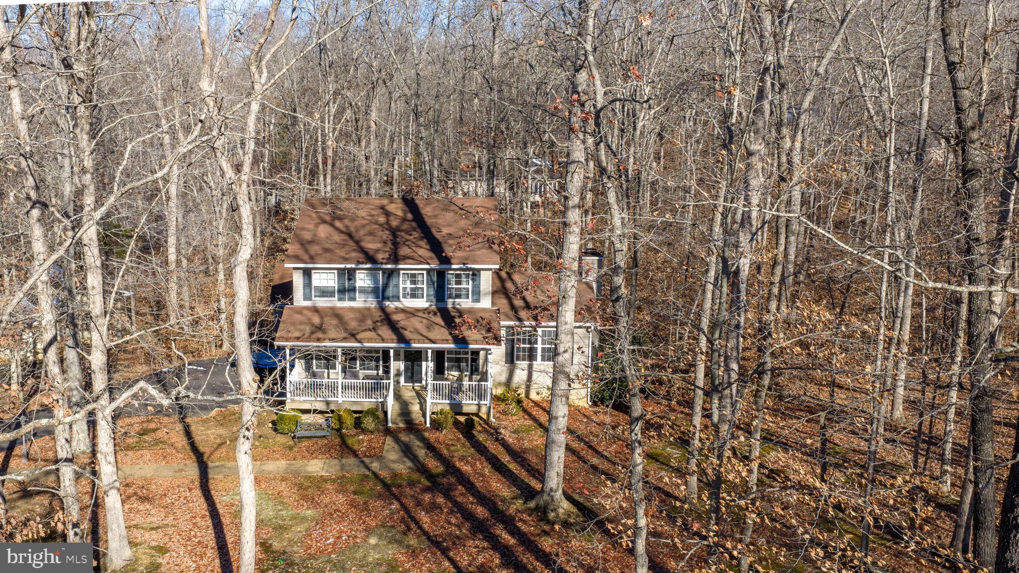 11 HORSEBACK LANE