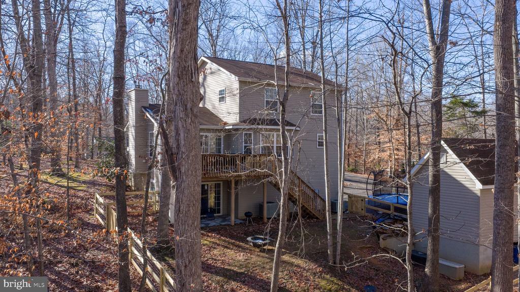 11 HORSEBACK LANE