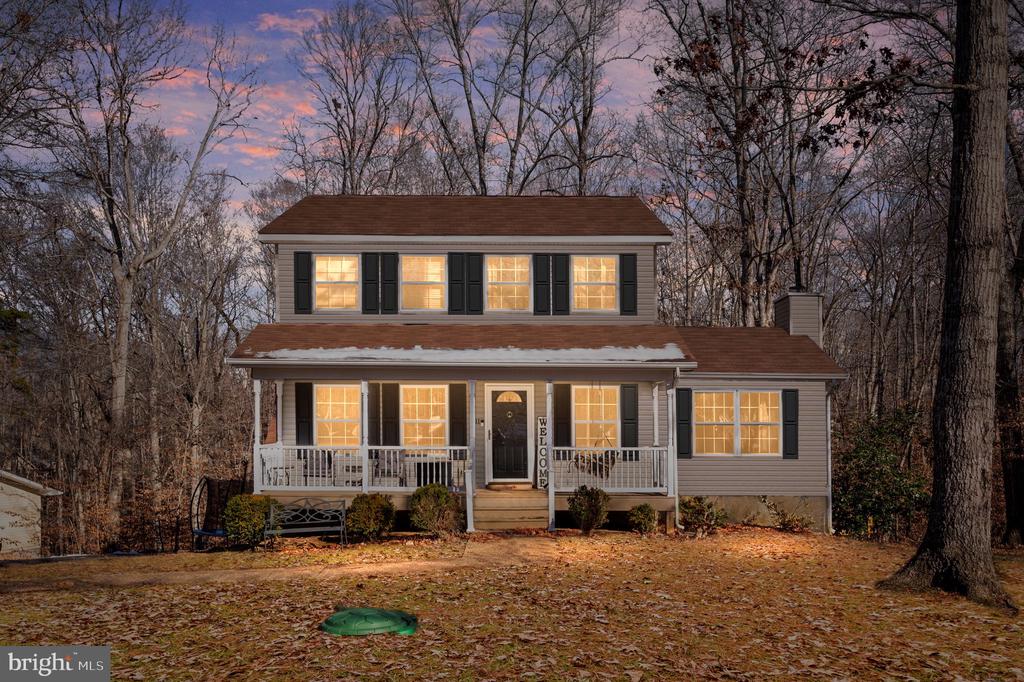 11 HORSEBACK LANE