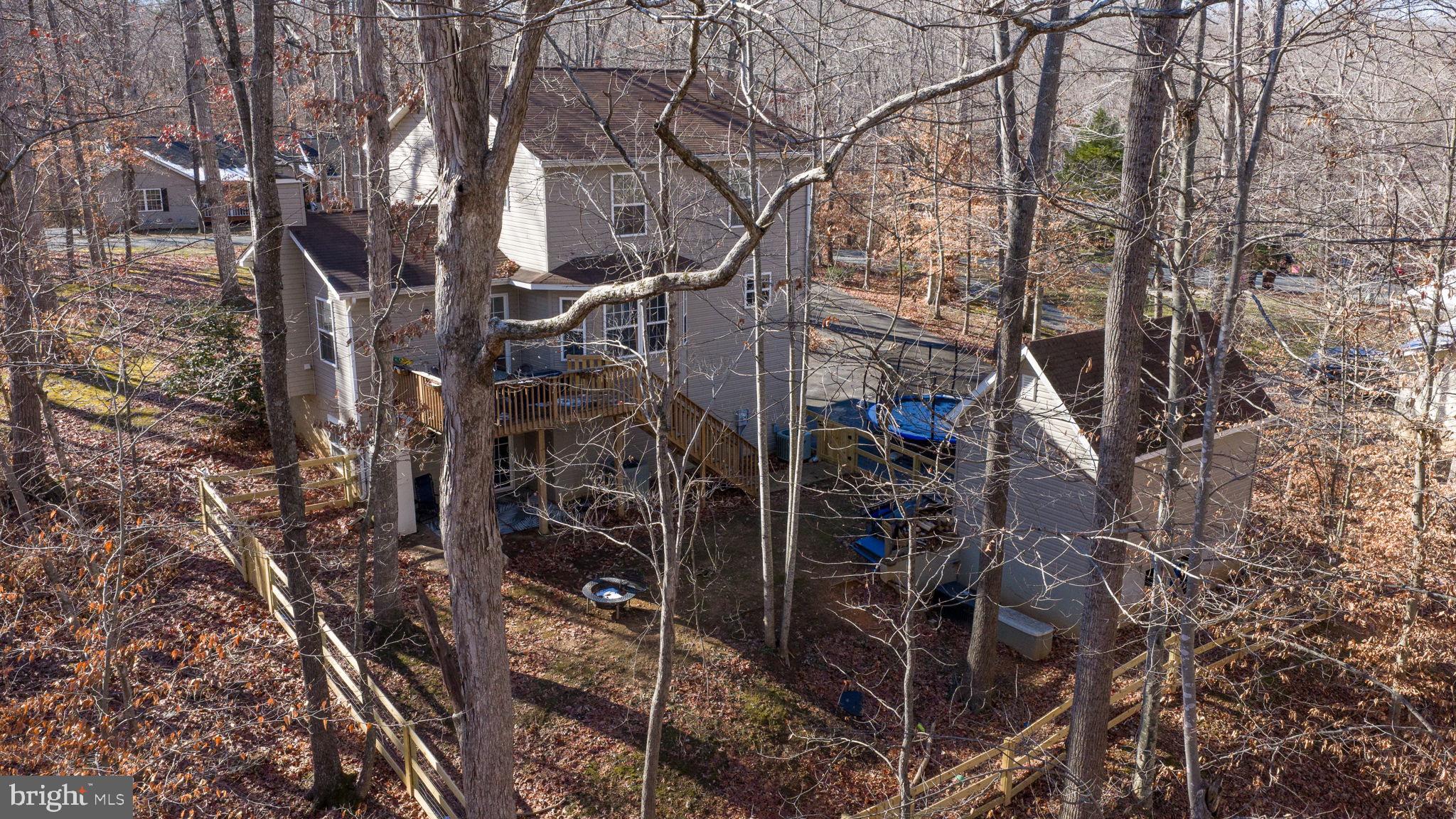 11 HORSEBACK LANE