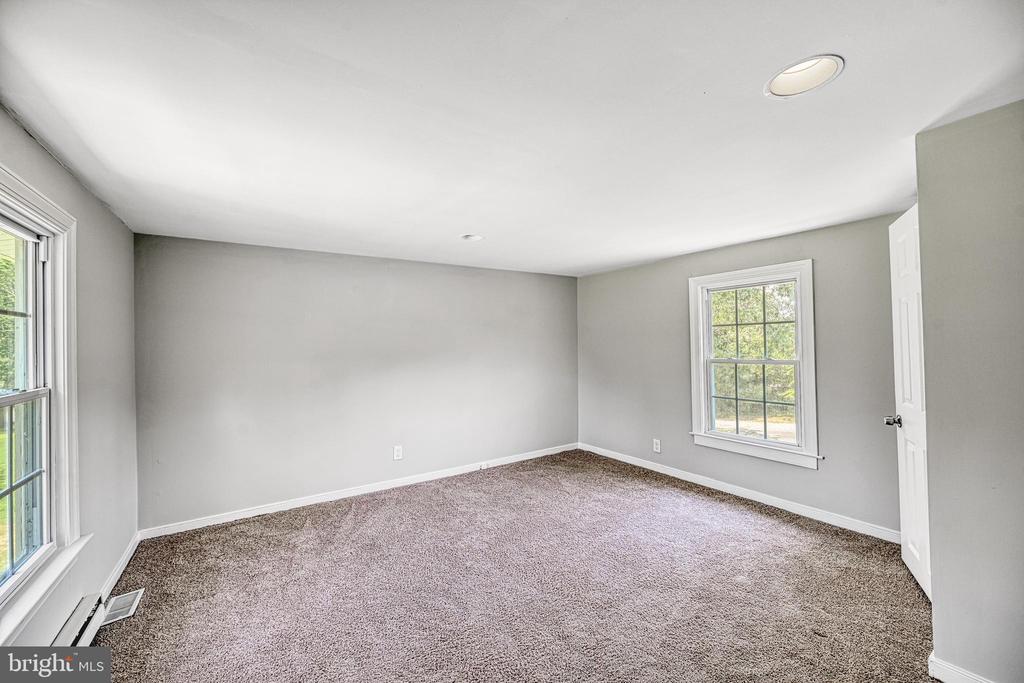 14040 W PATRICK HENRY ROAD