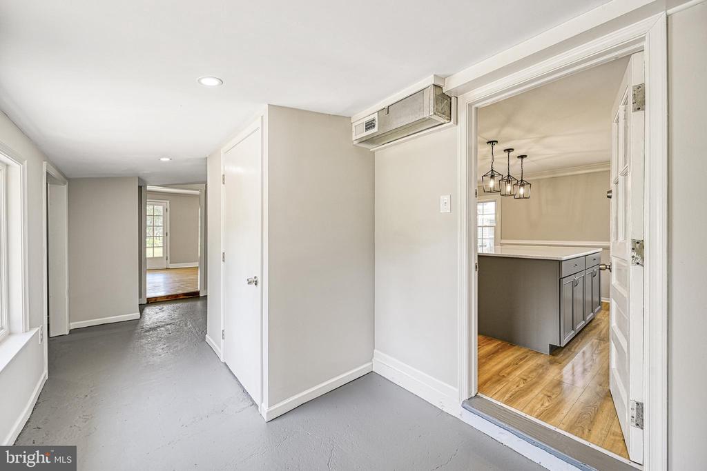 14040 W PATRICK HENRY ROAD