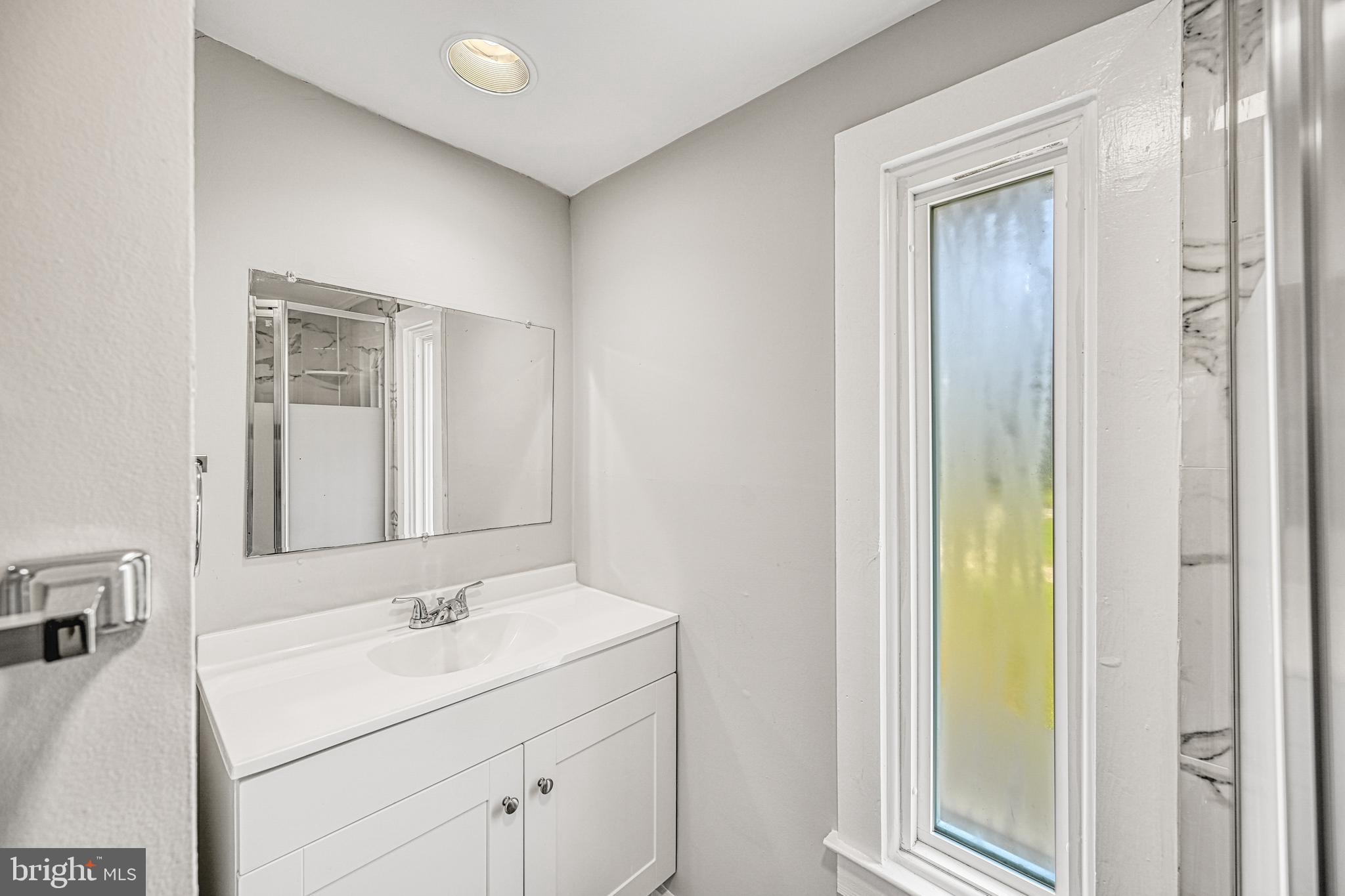 14040 W PATRICK HENRY ROAD