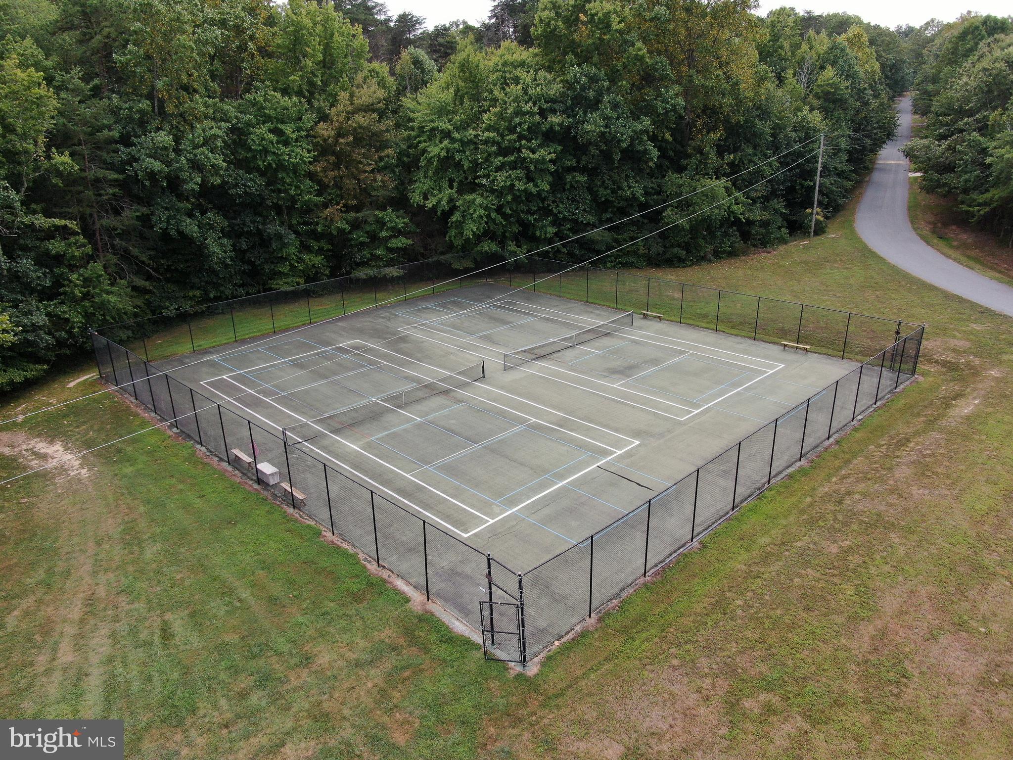 173 WINDWOOD COVES BOULEVARD