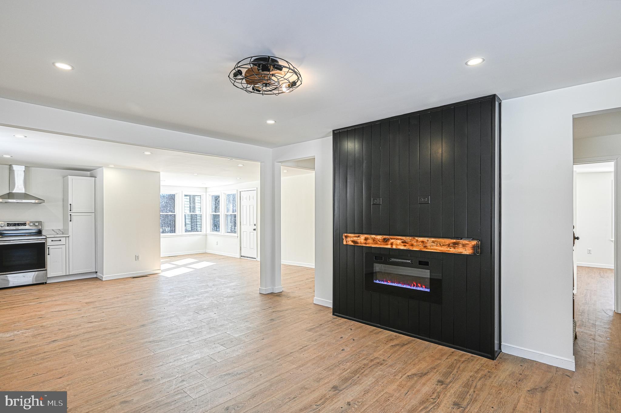 112 ZACHARY TAYLOR HIGHWAY